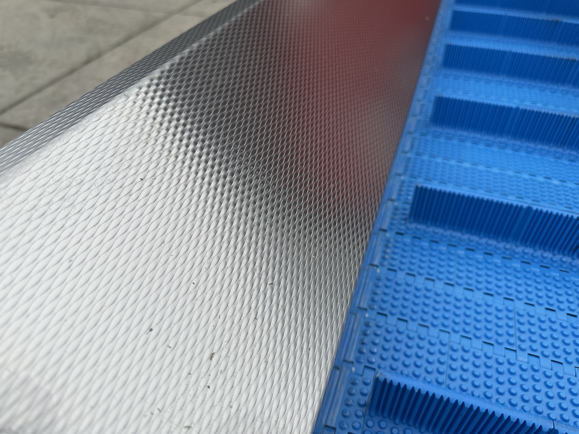 Used 2009 Jasa Mountec Z-elevating belt