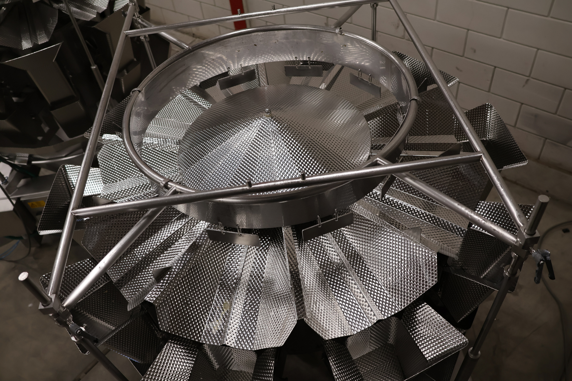 Used 2014 Multiweigh 10 heads multihead weigher