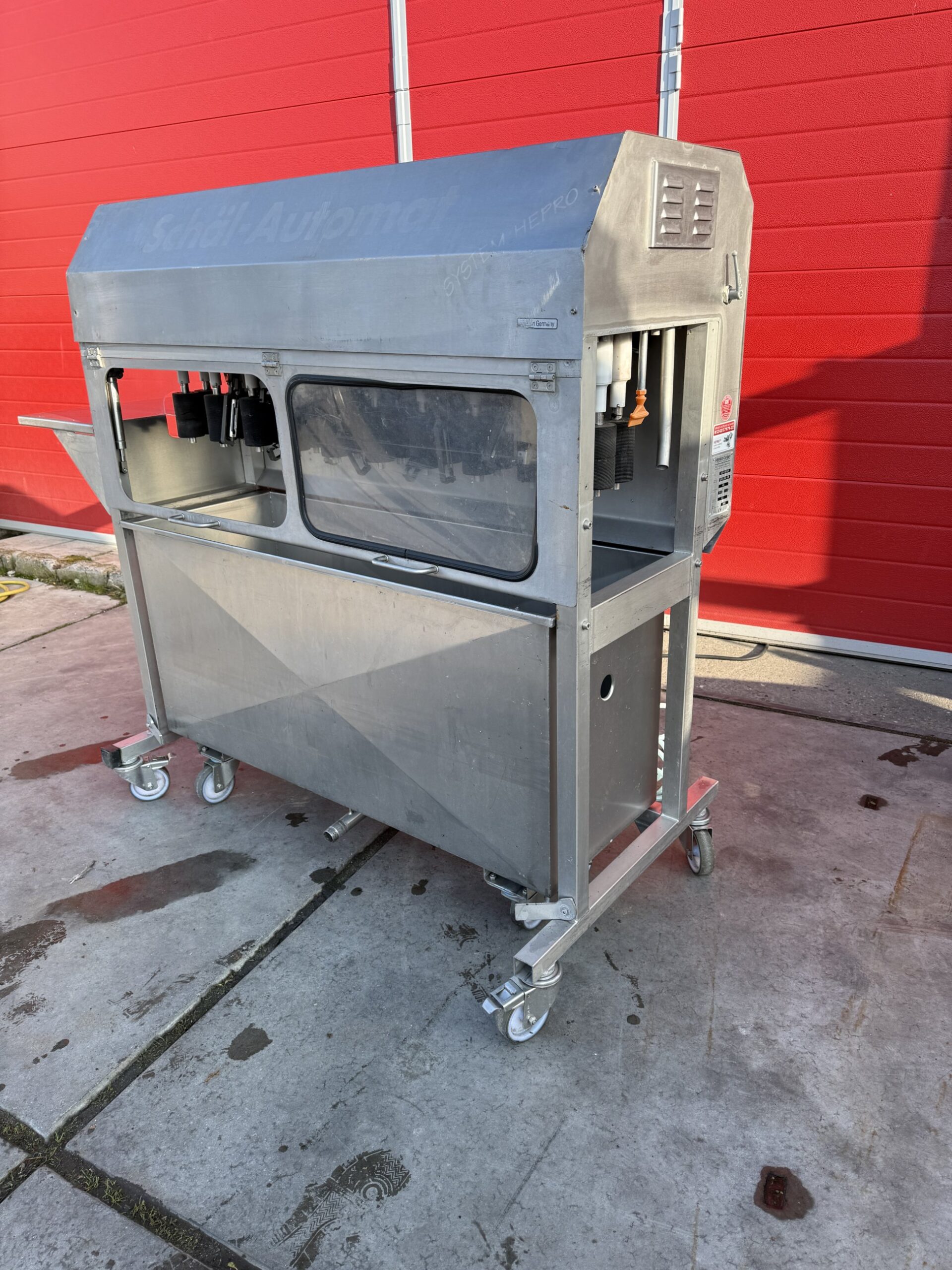Used 2008 Hepro HSM-180/SAP asparagus peeling machine with 8 stations