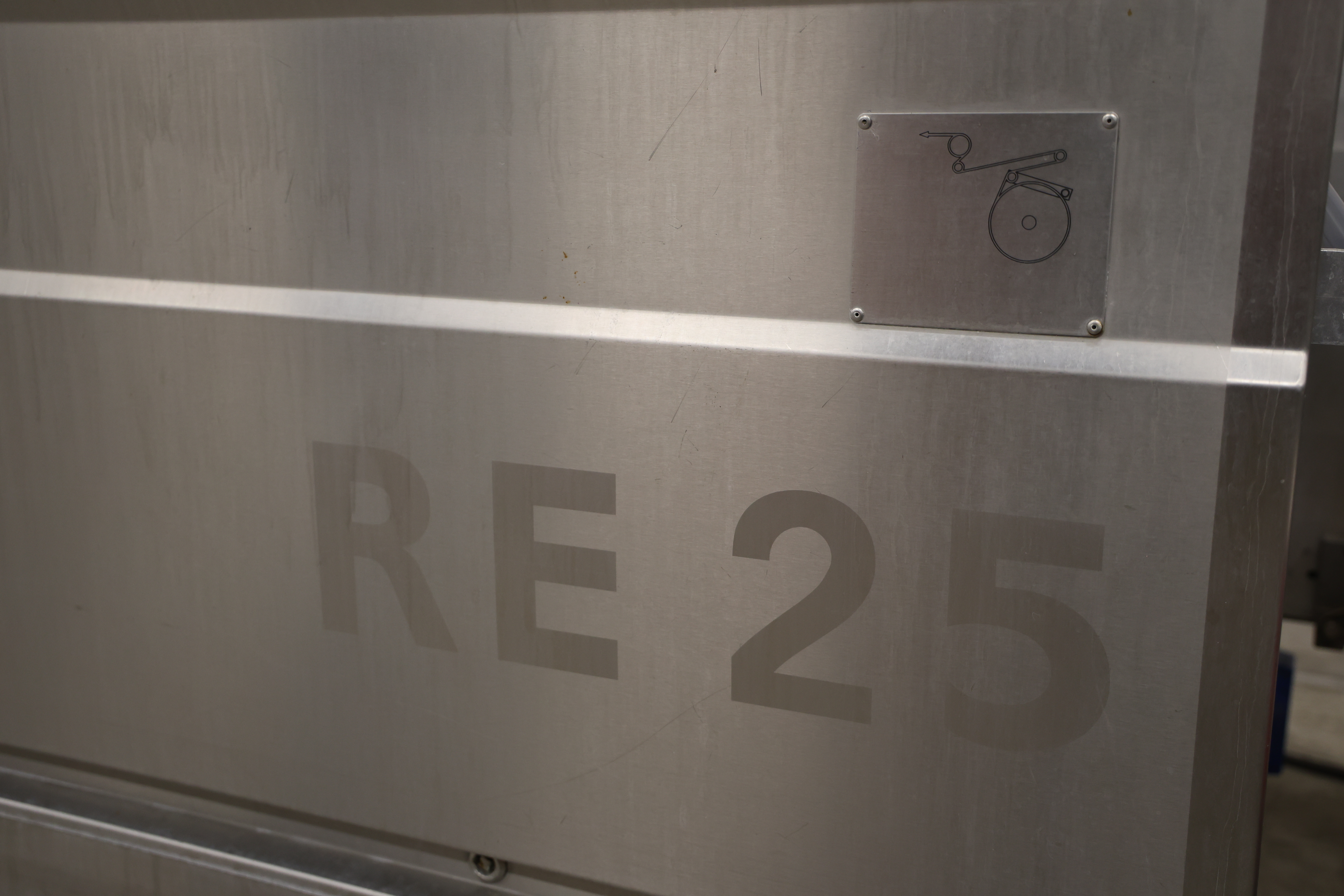 Used Sealpac RE25 thermoformer