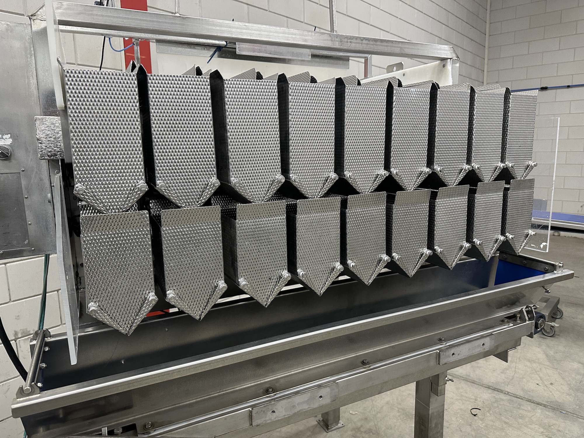 Used Newtec 9 heads weigher