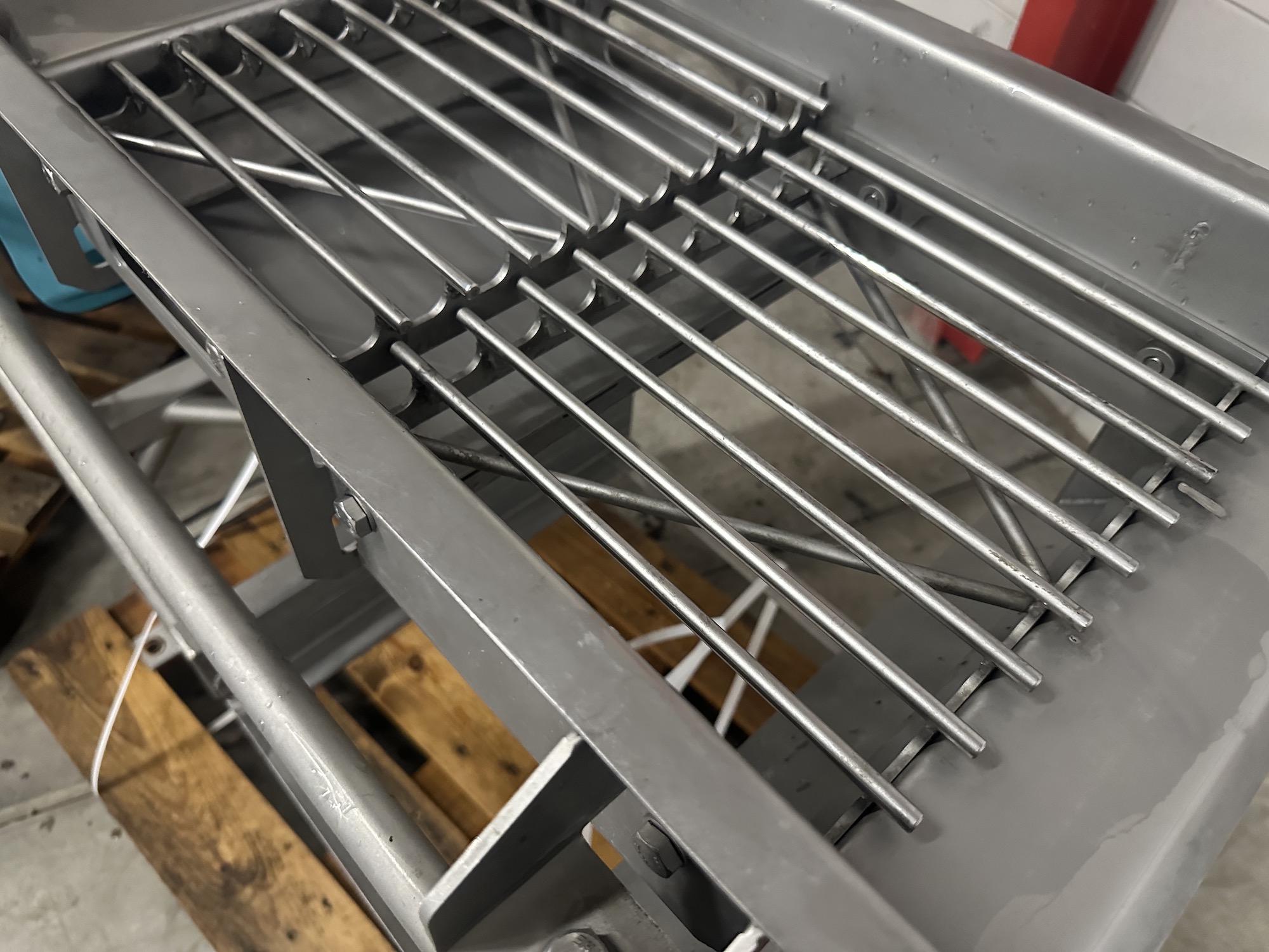 Used 2011 FoodeQ Vibratory feeder