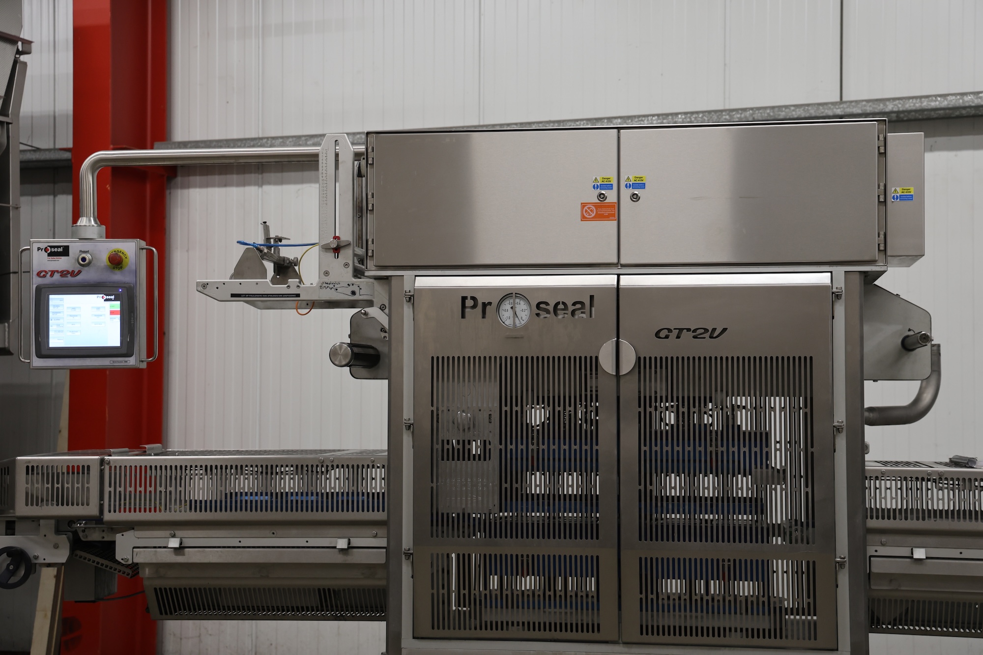 Used 2014 Proseal GT2 Vacuum traysealer