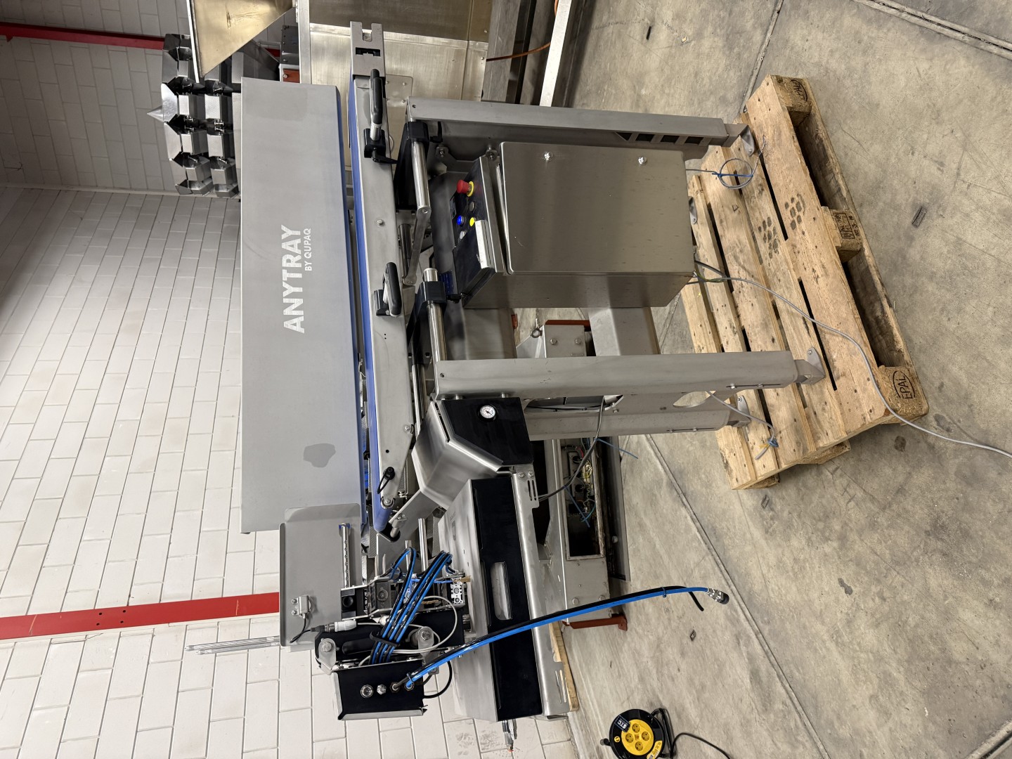 Used 2022 Carsoe Anytray Buffer 1500 LLANONE Right Pneumatic