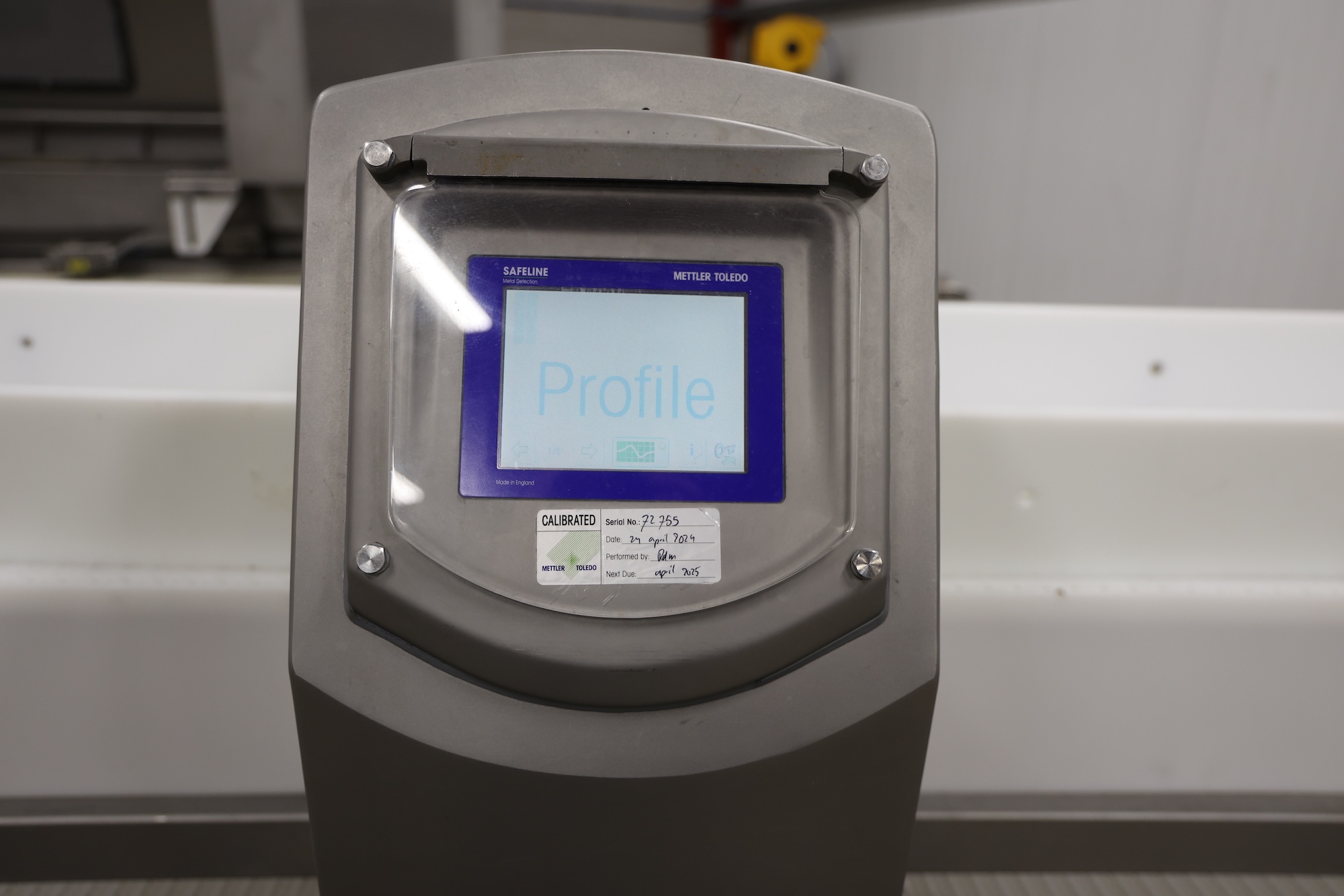 Used Safeline Metal detector