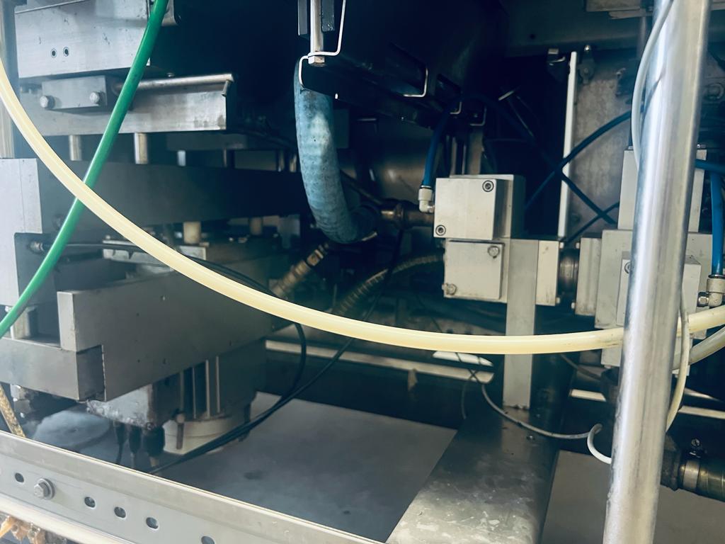 Used 2010 Multivac R126 thermoformer