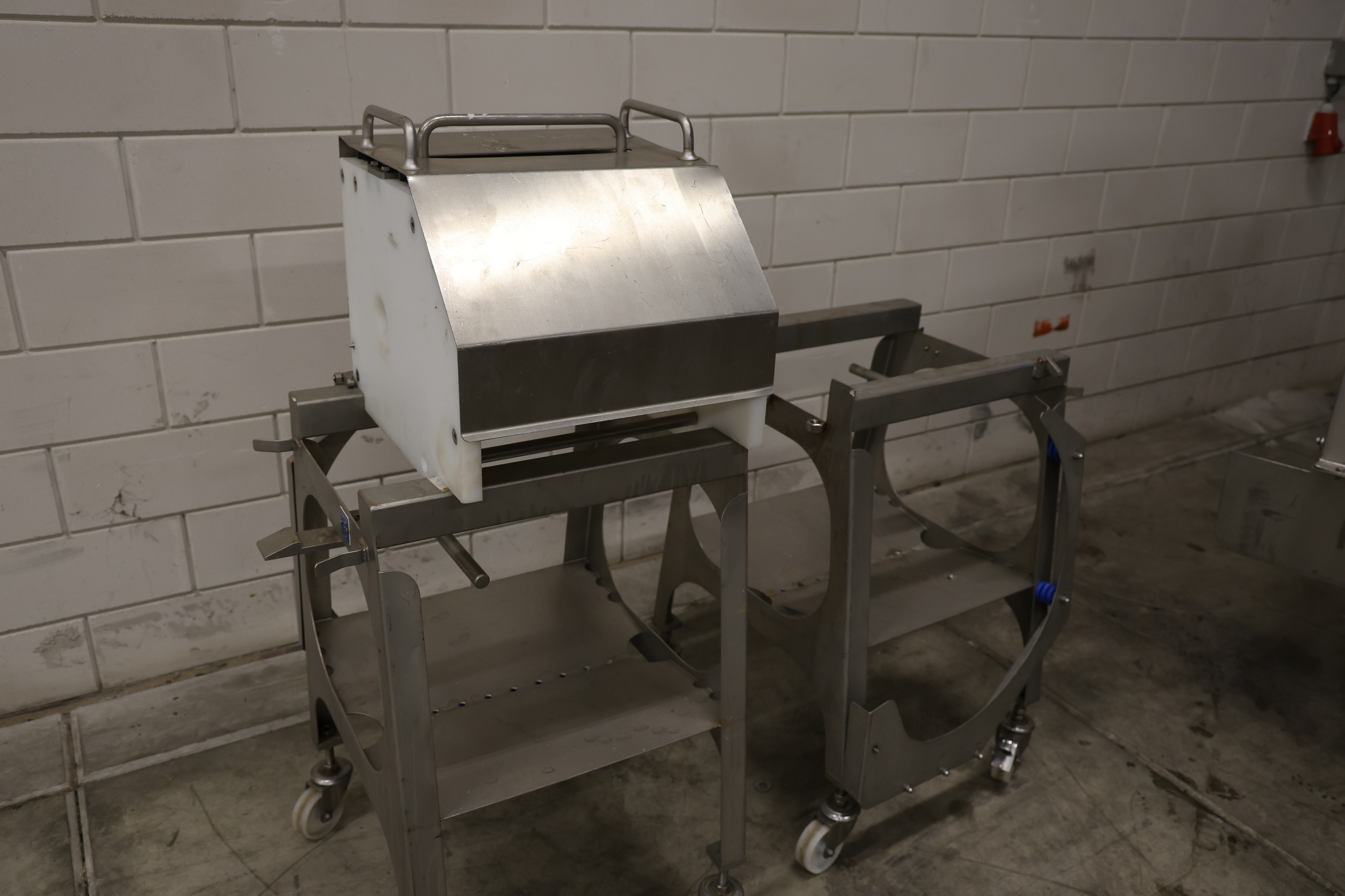 Used 2012 Magurit  930