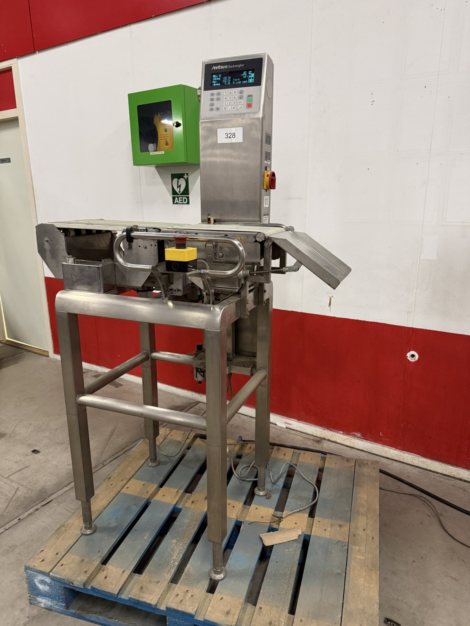 Used Anritsu checkweigher with automatic reject