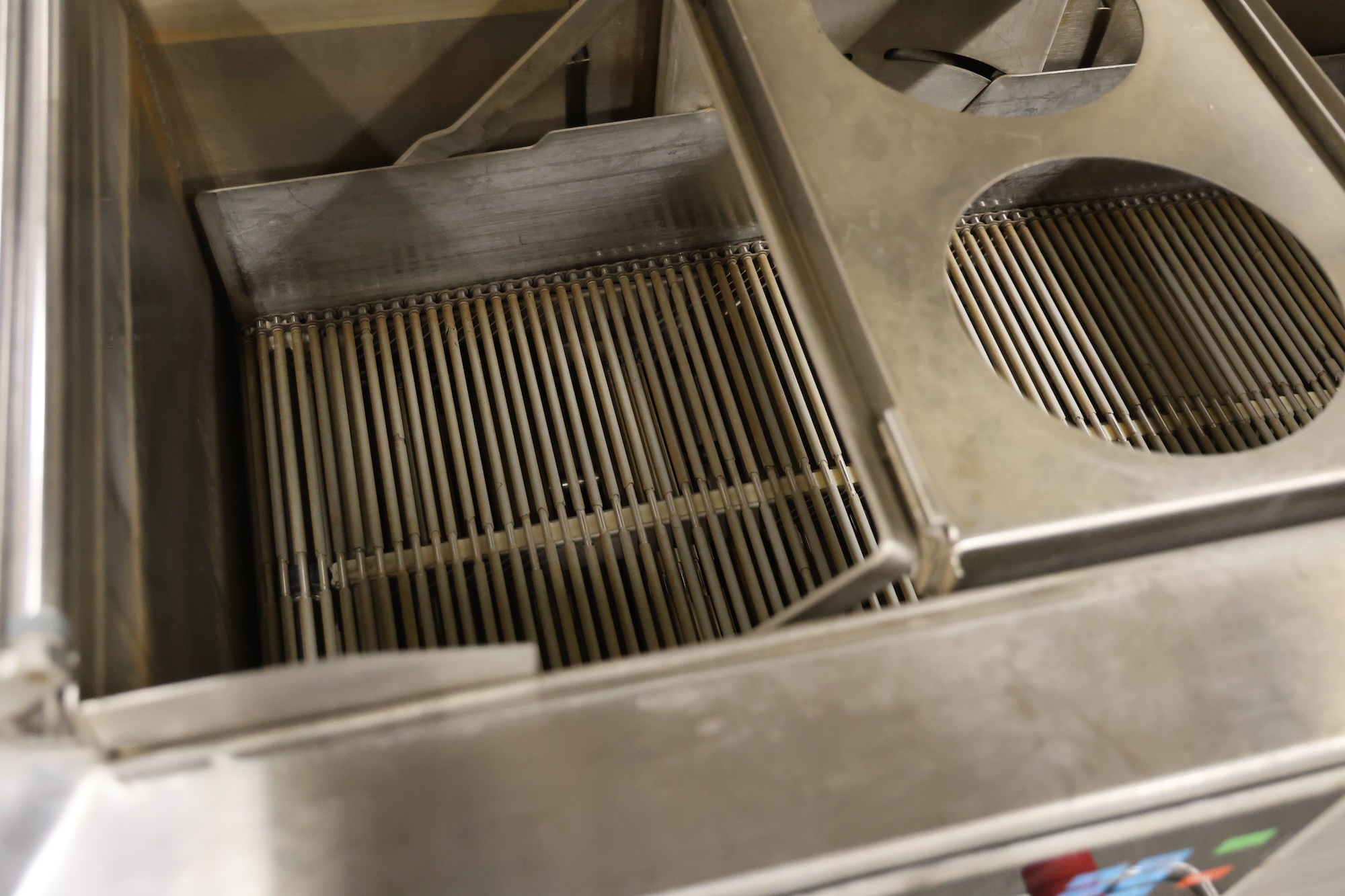 Used 2008 VC999 K7 vacuum line with shrink tunnel