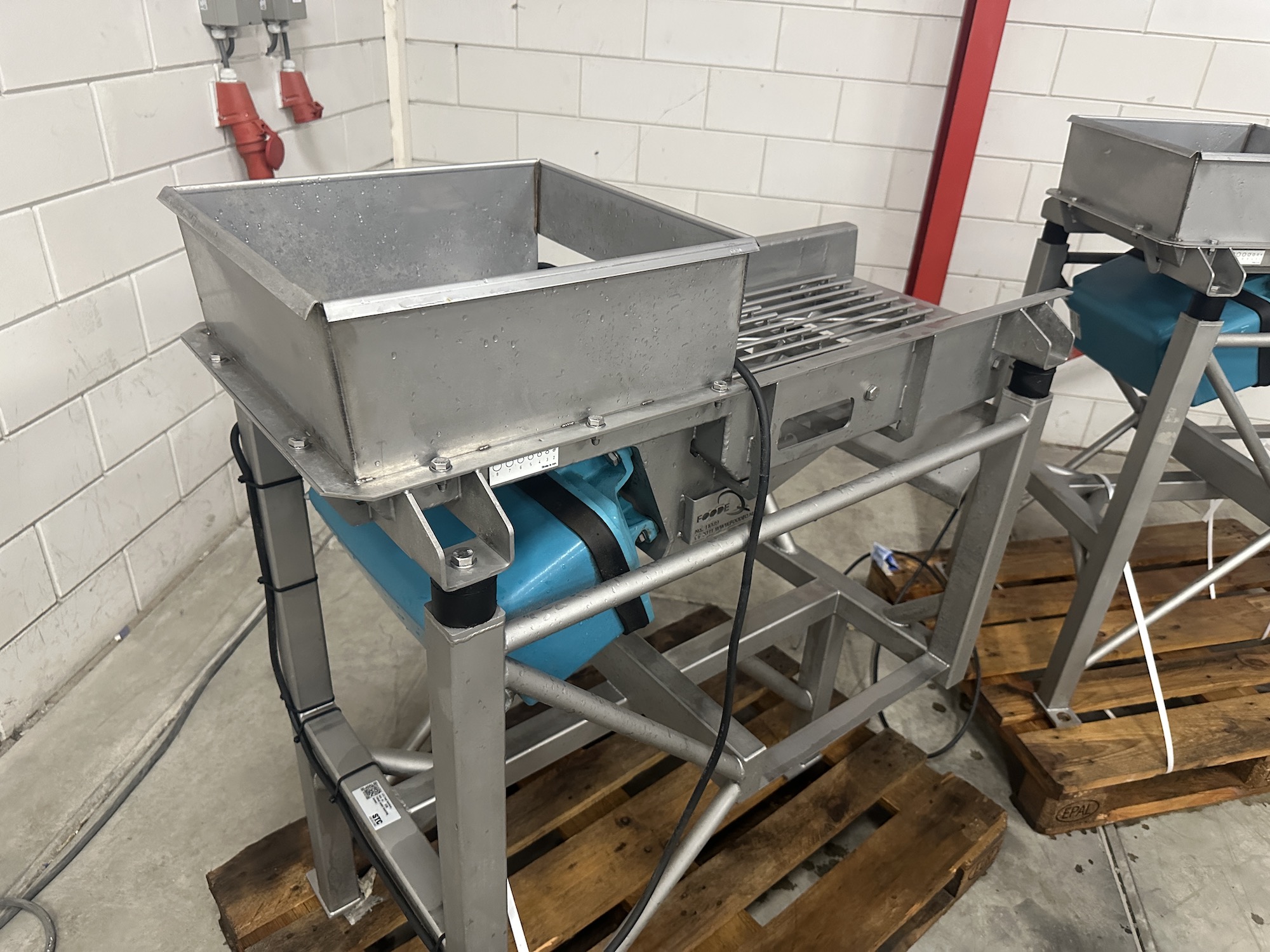 Used 2011 FoodeQ Vibratory feeder