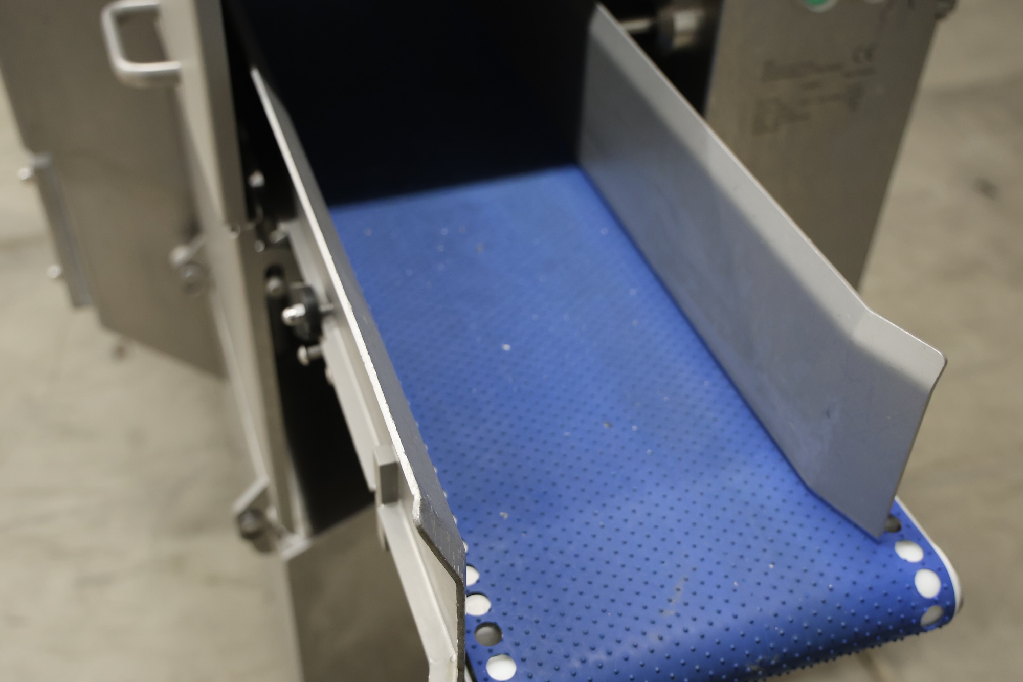 Used 2017 MHS ICC 28S fixed weight portioning machine