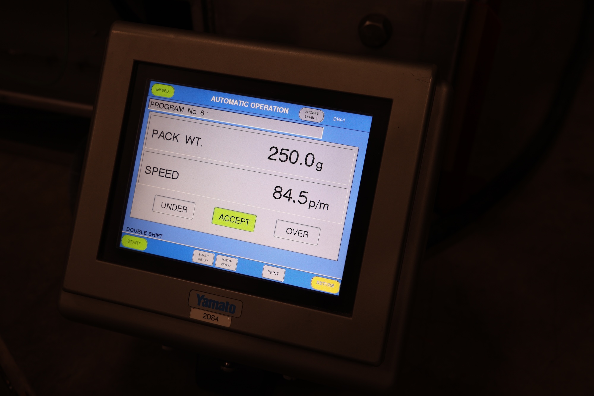 Used Yamato ADW-714-SWH multihead weigher