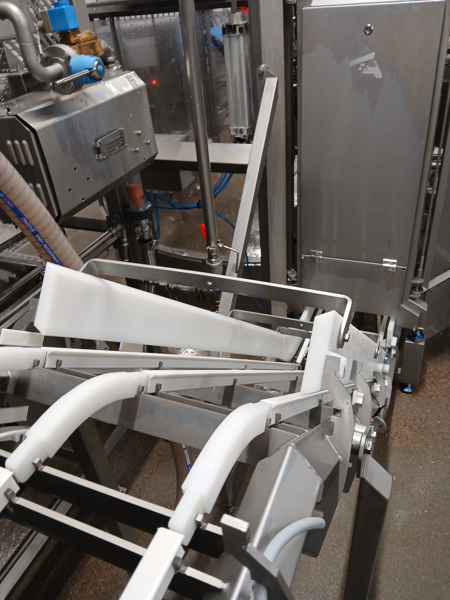 Used 2012 Marel 2630 filleting line with 2620 and knife sharpener