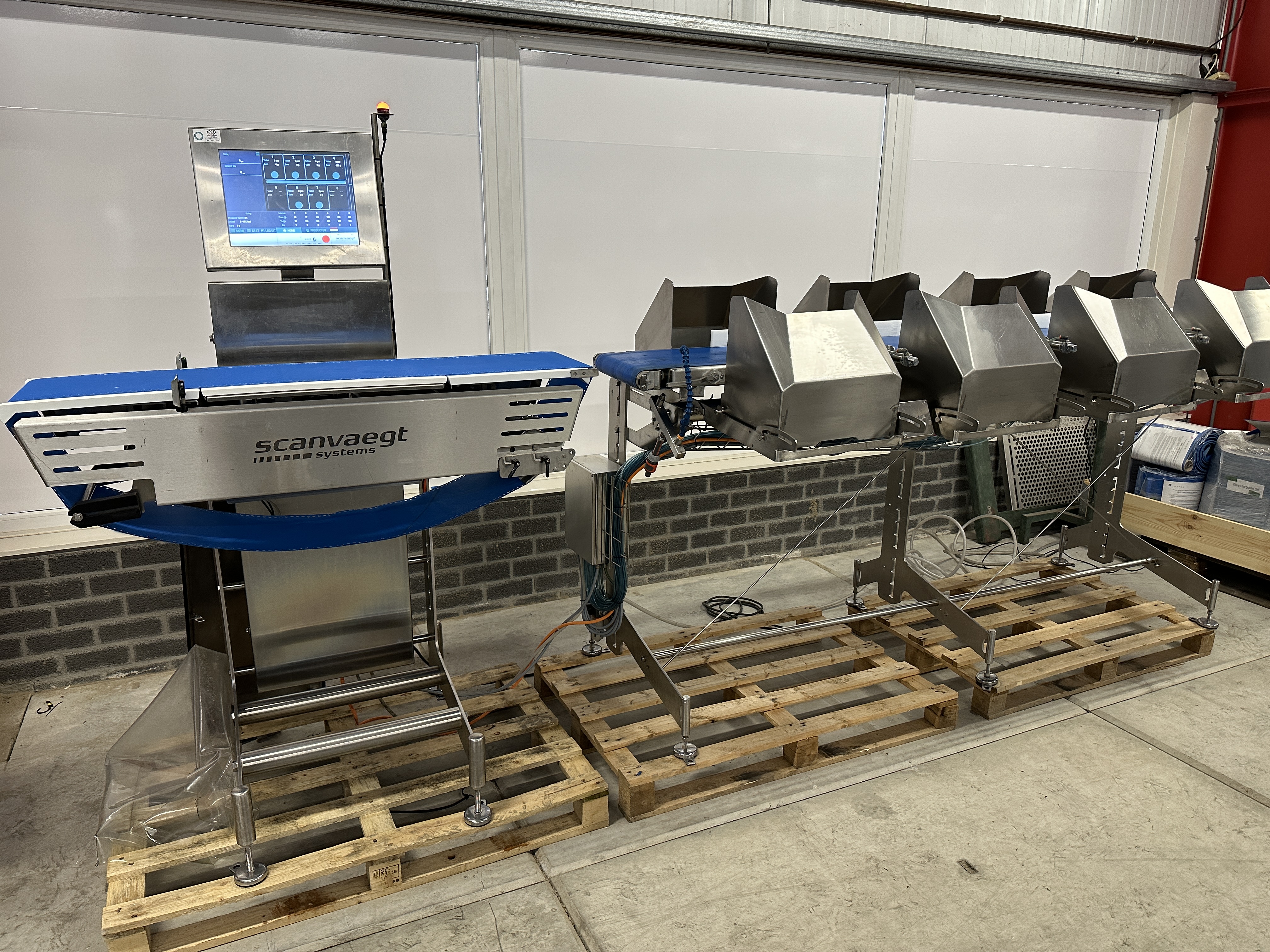 Used 2017 Scanvaegt  8 station grading line