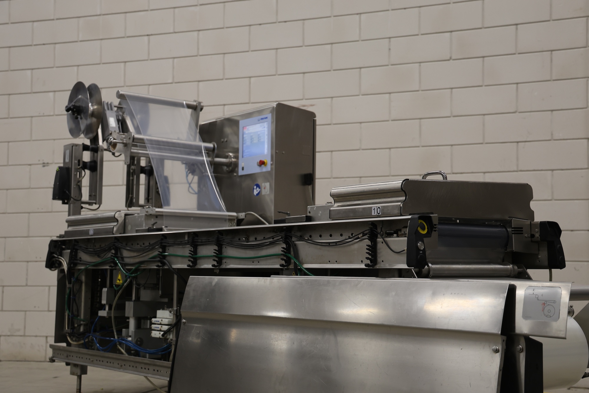 Used 2014 Multivac R105 thermoformer