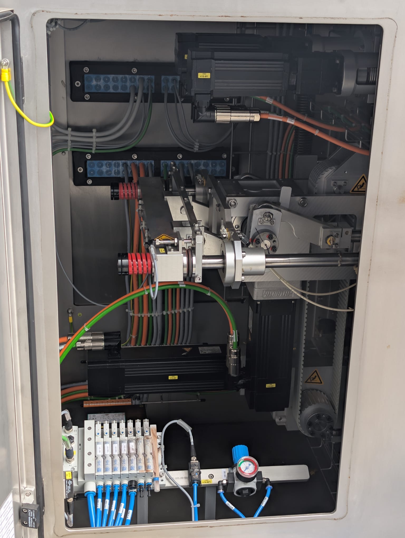 Used 2019 Wolf VPC 250 vertical packaging machine
