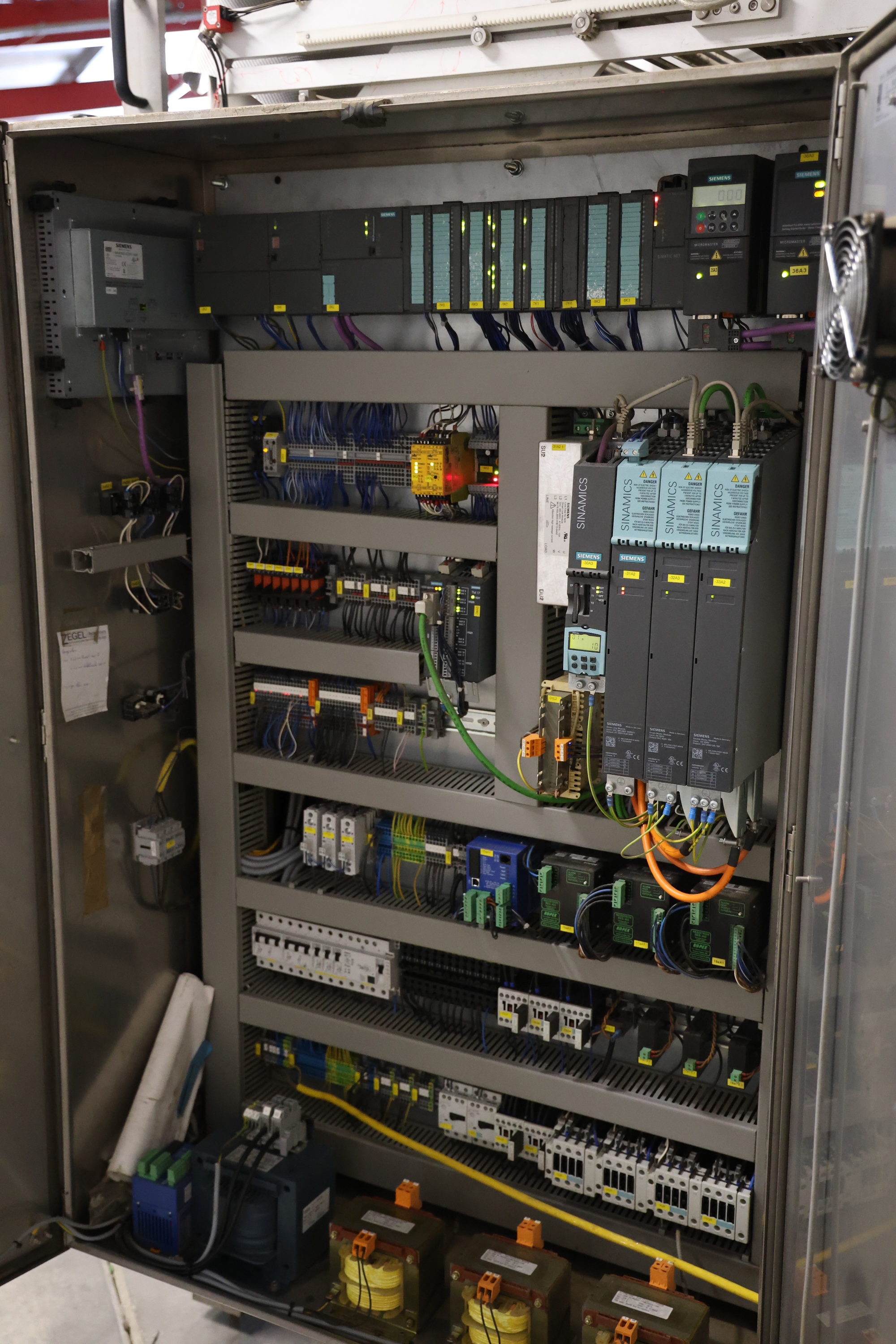 Used 2009 Mepac Heavy Duty vertical packaging machine VSC 420