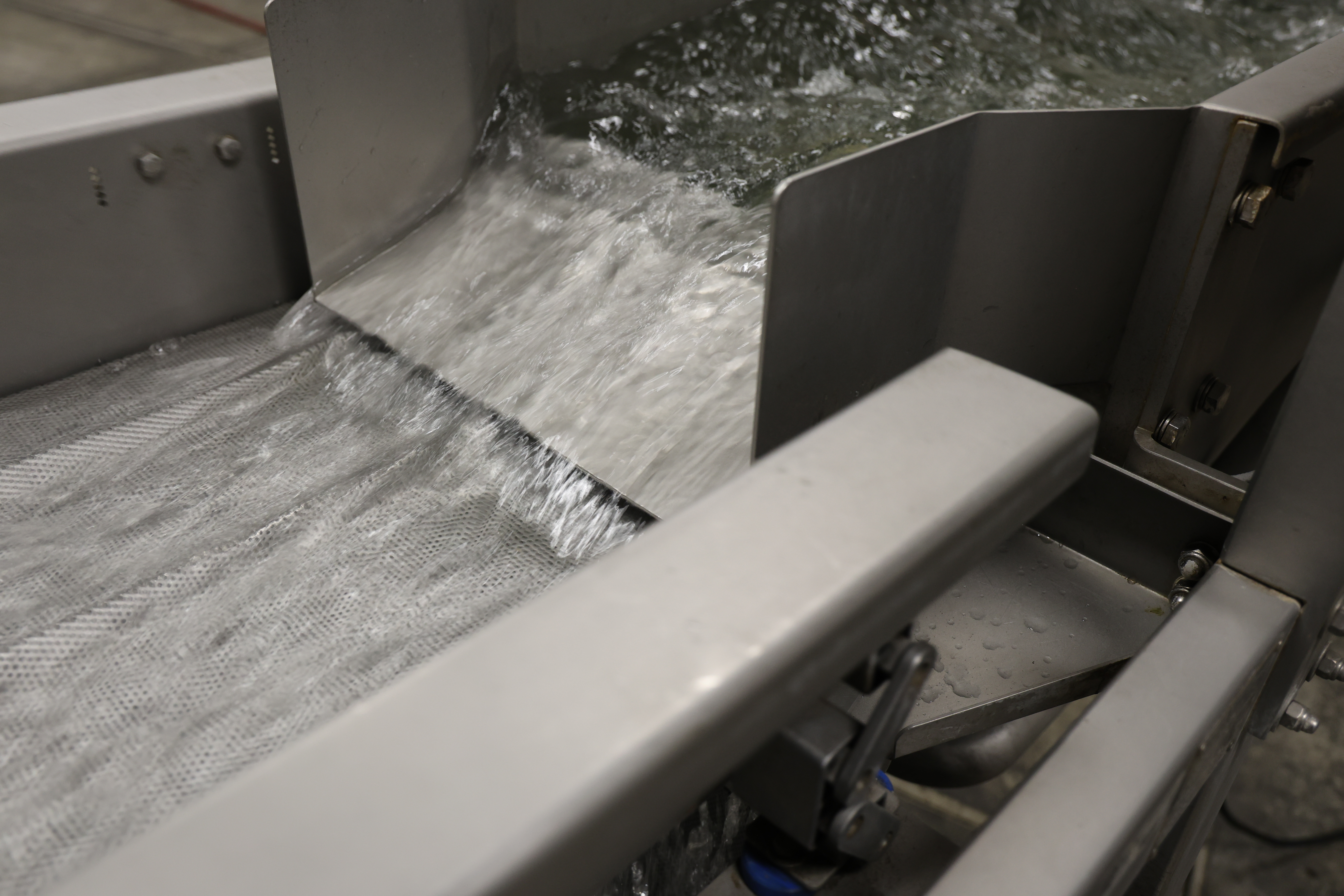 Used 2011 Kronen GEWA 2600 plus washer