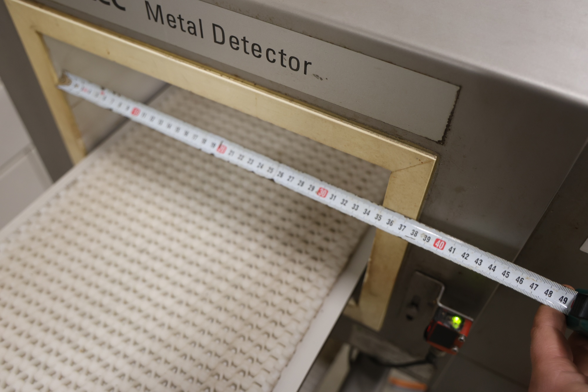 Used 2015 Sesotec Metal detector with reject