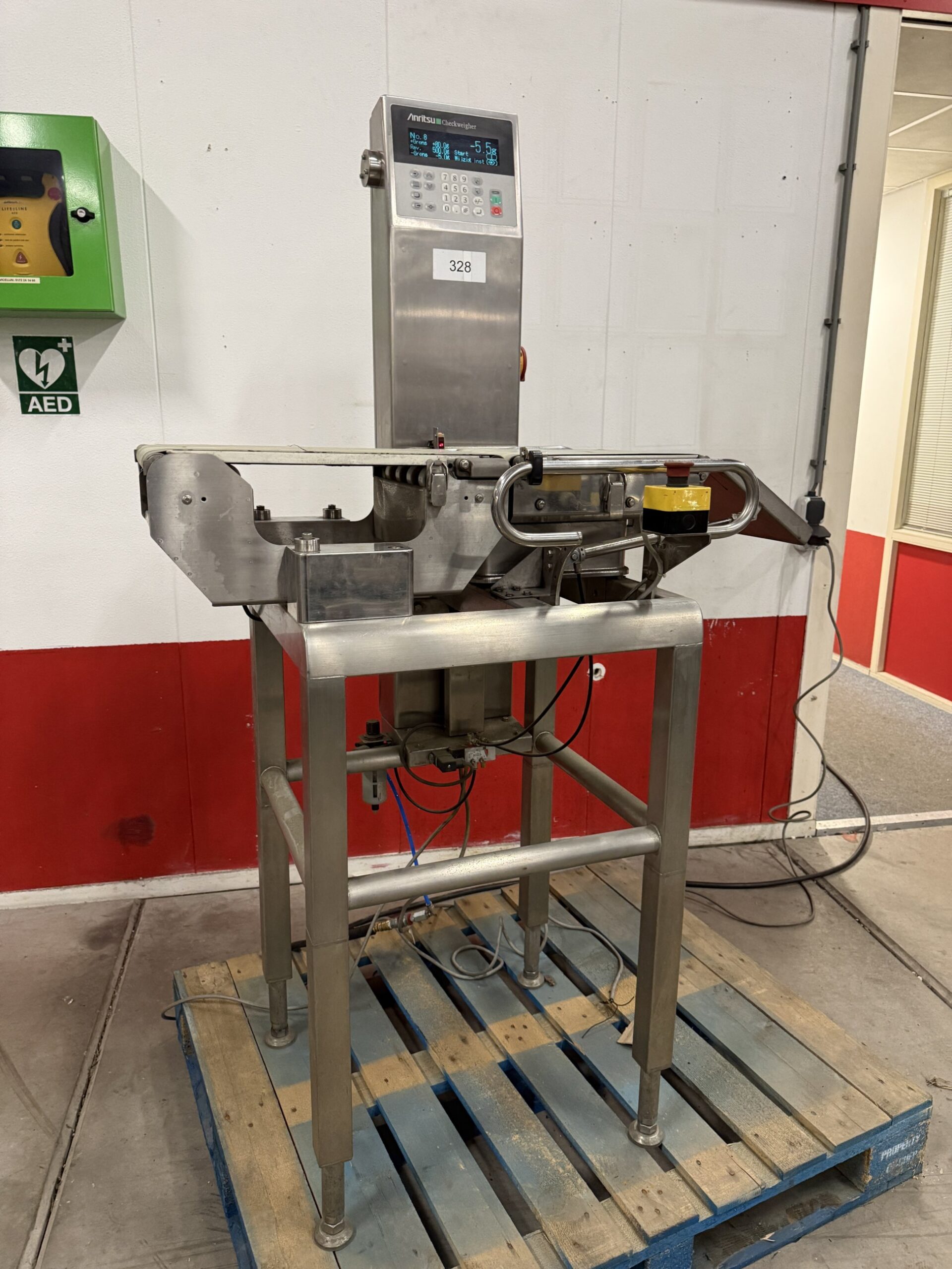 Used Anritsu checkweigher with automatic reject