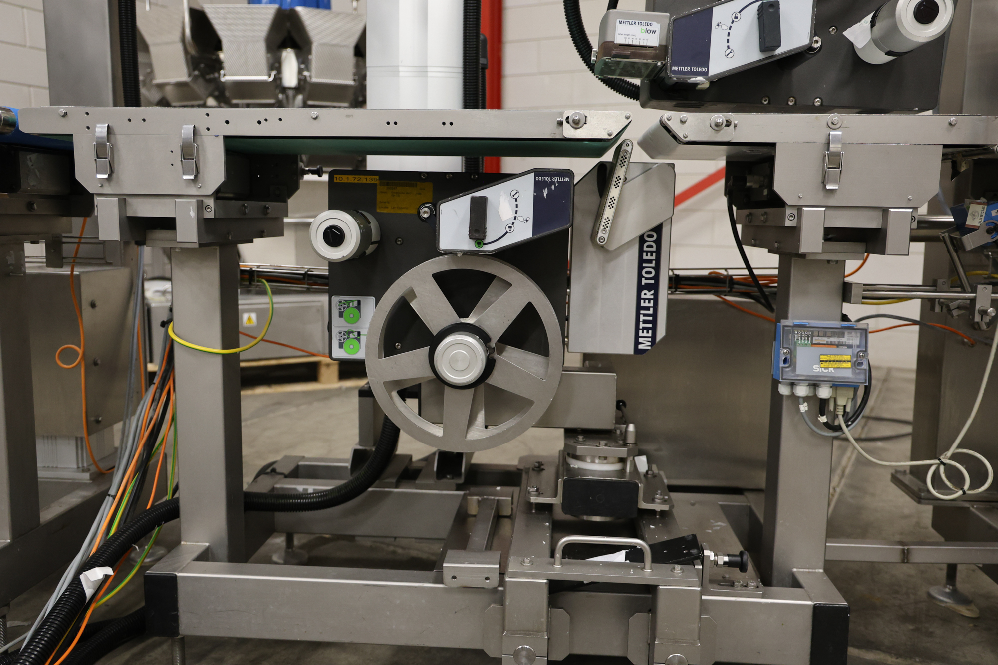 Used Mettler Toledo Garvens Checkweigher - Labeling machine