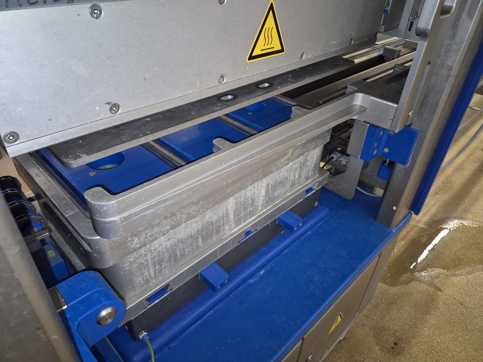 Used 2011 Sealpac A6 tray sealer with triple mould