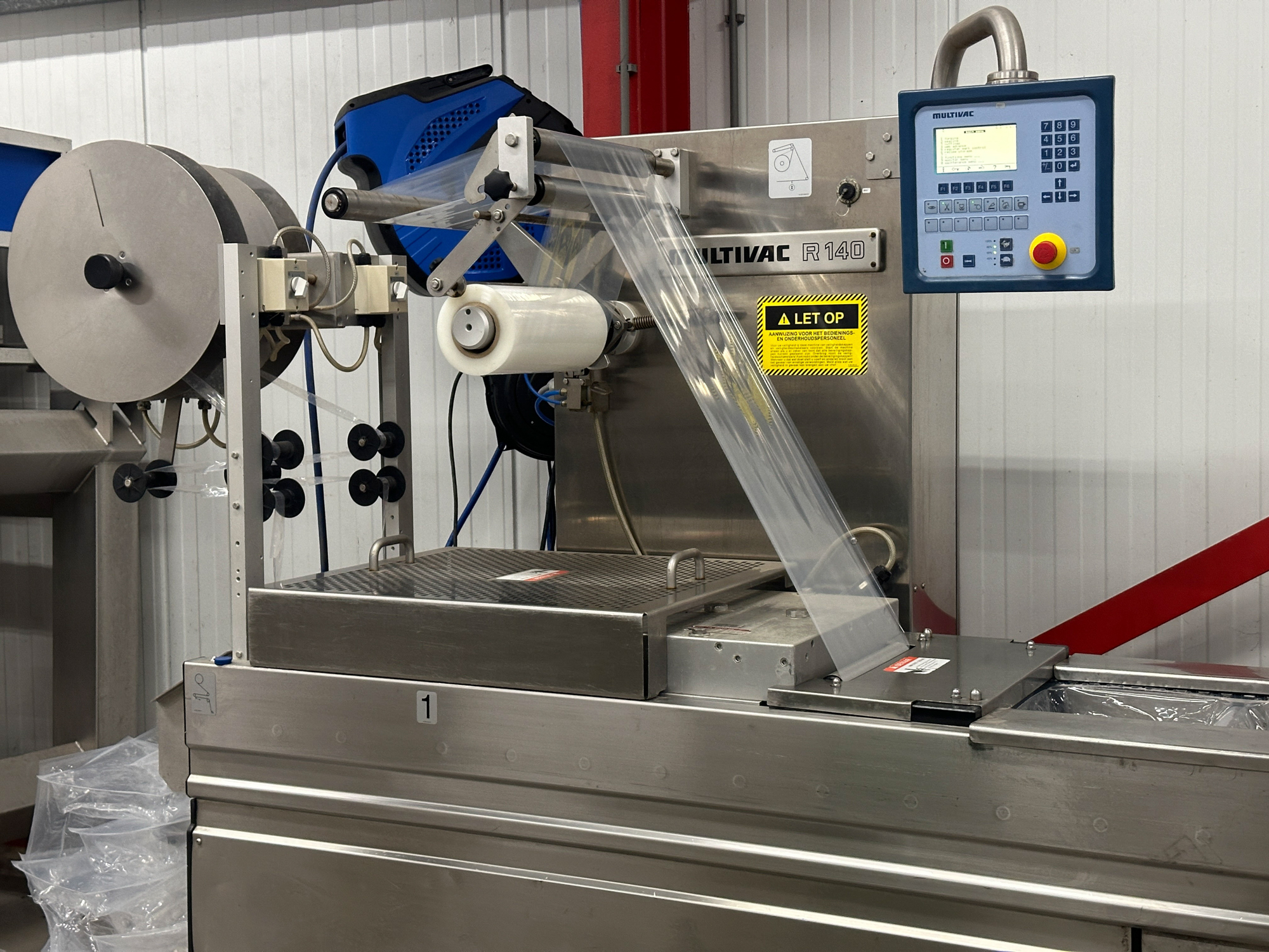 Used 2004 Multivac R140 compact thermoformer