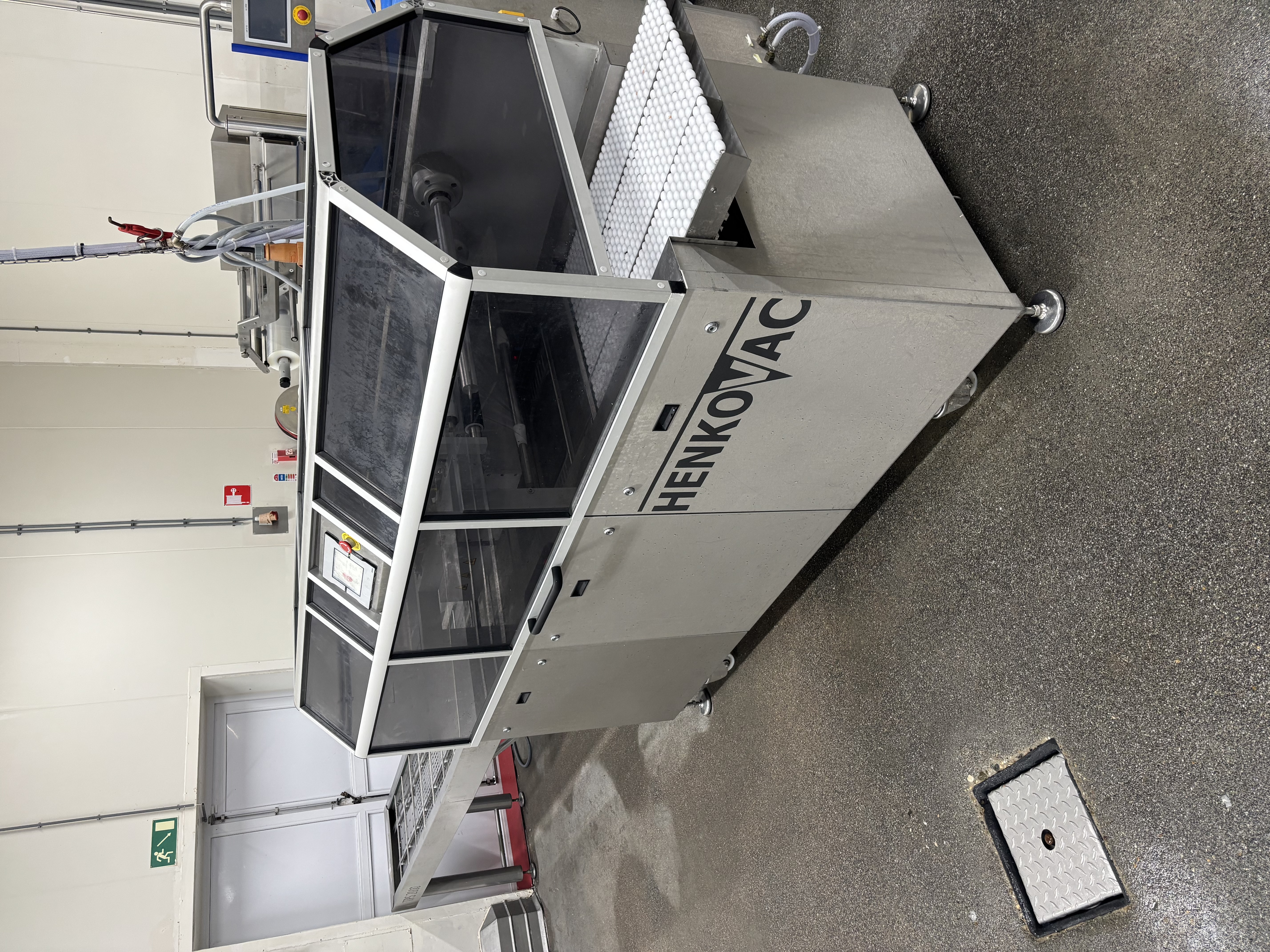 Used 2019 Henkovac TPS 2000 Traysealer