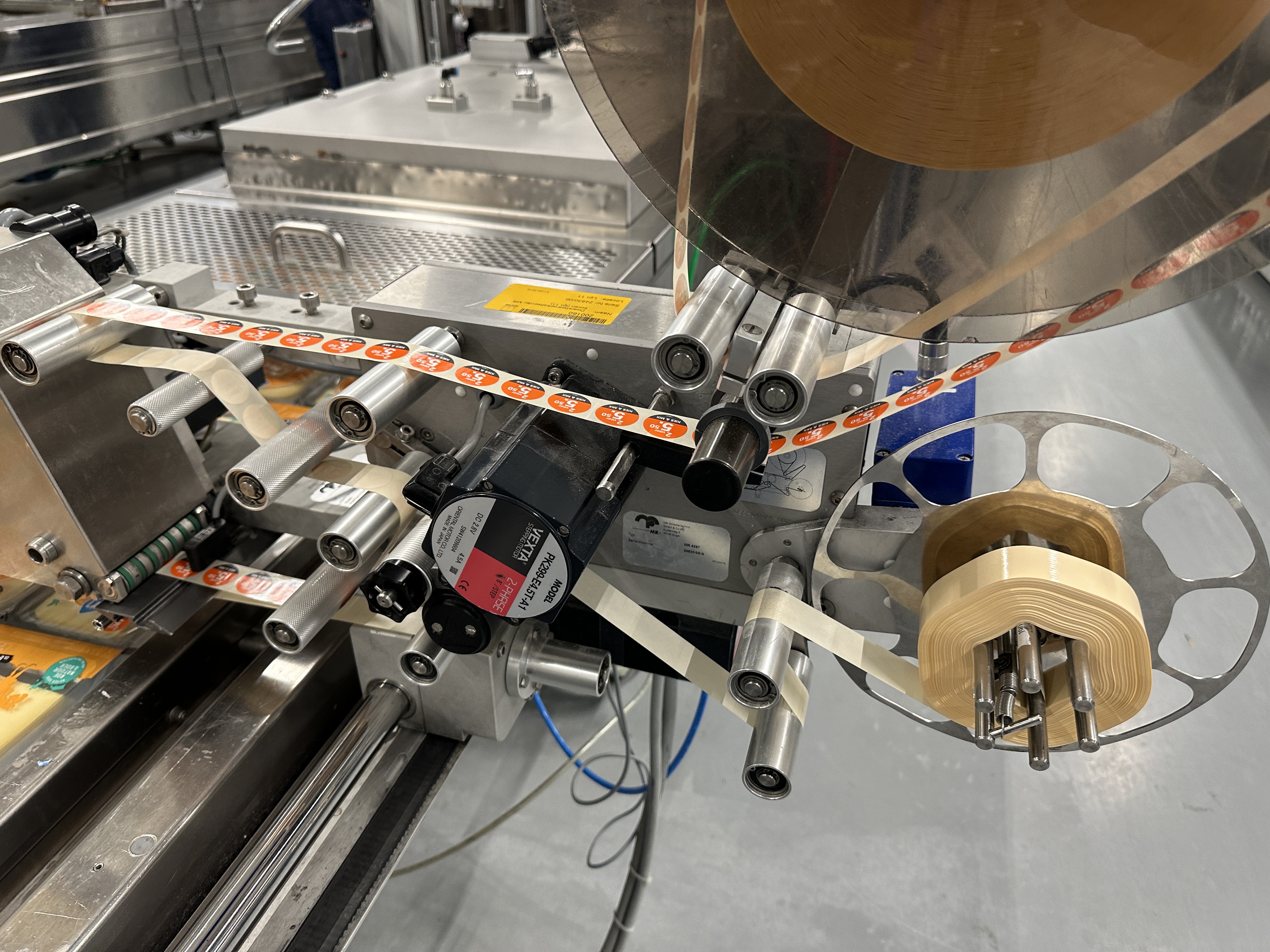 Used Multivac R530 complete line with Weber