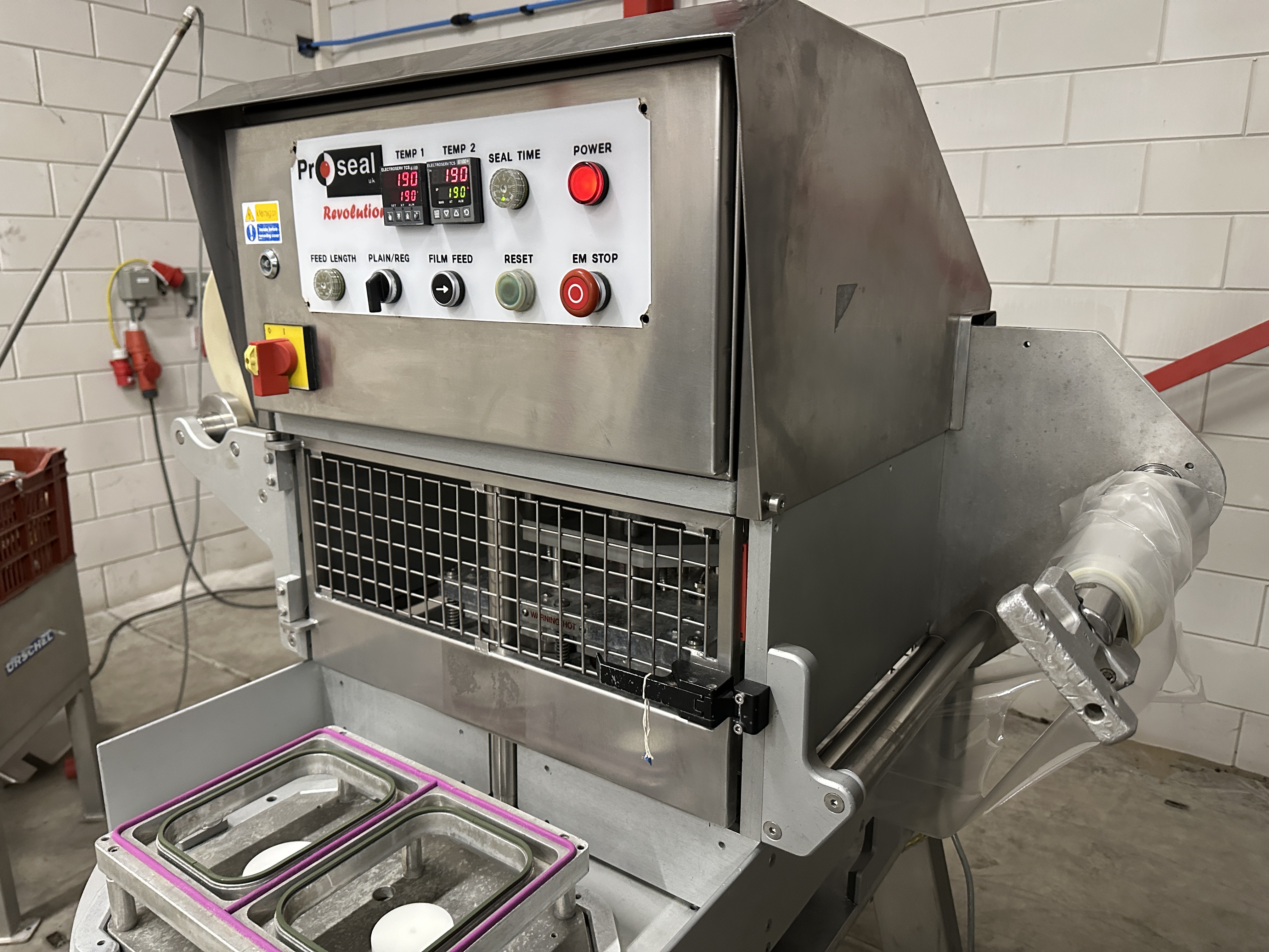 Used Proseal  PR30-1005