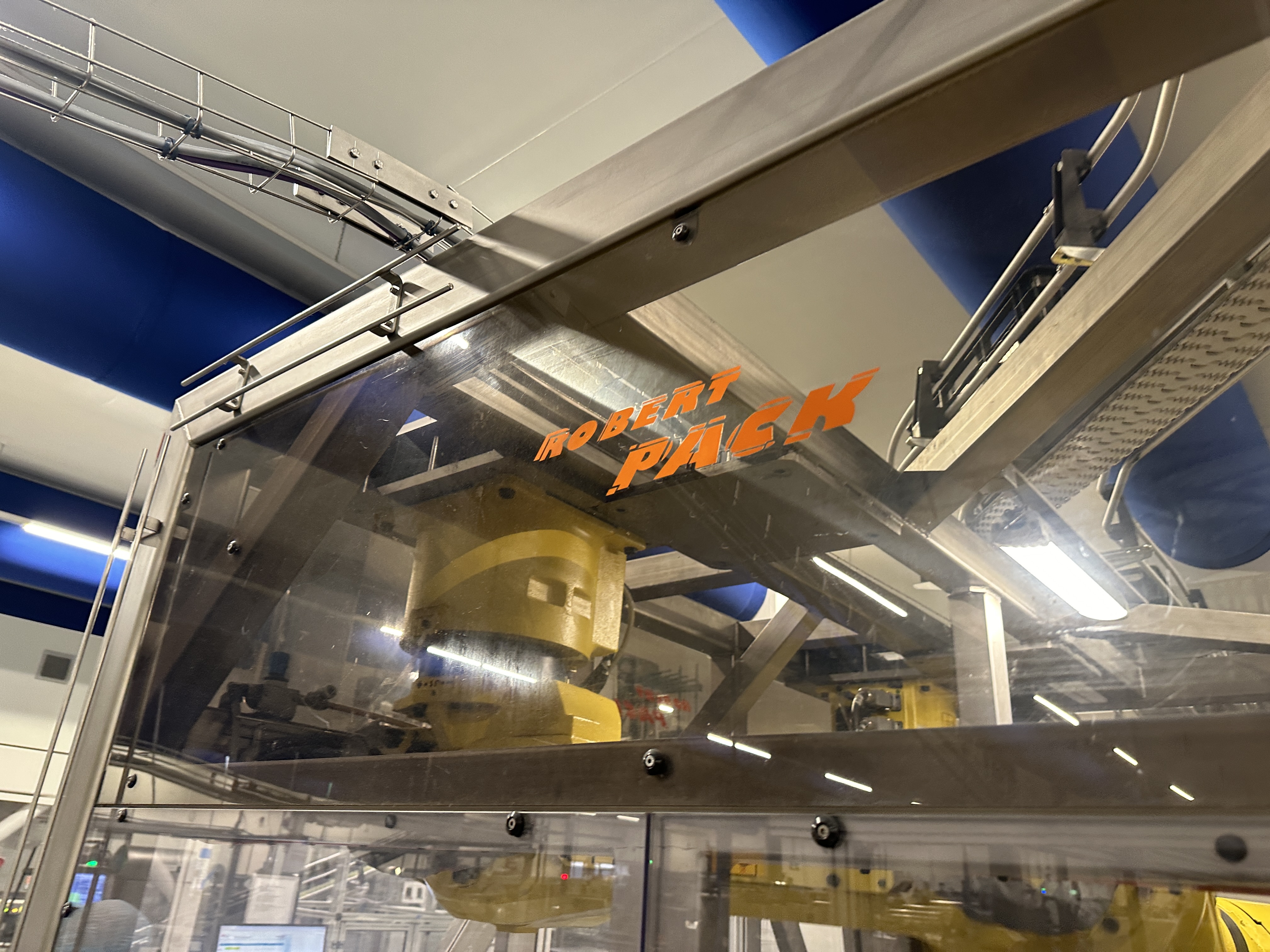 Used Multivac R530 complete line with Weber