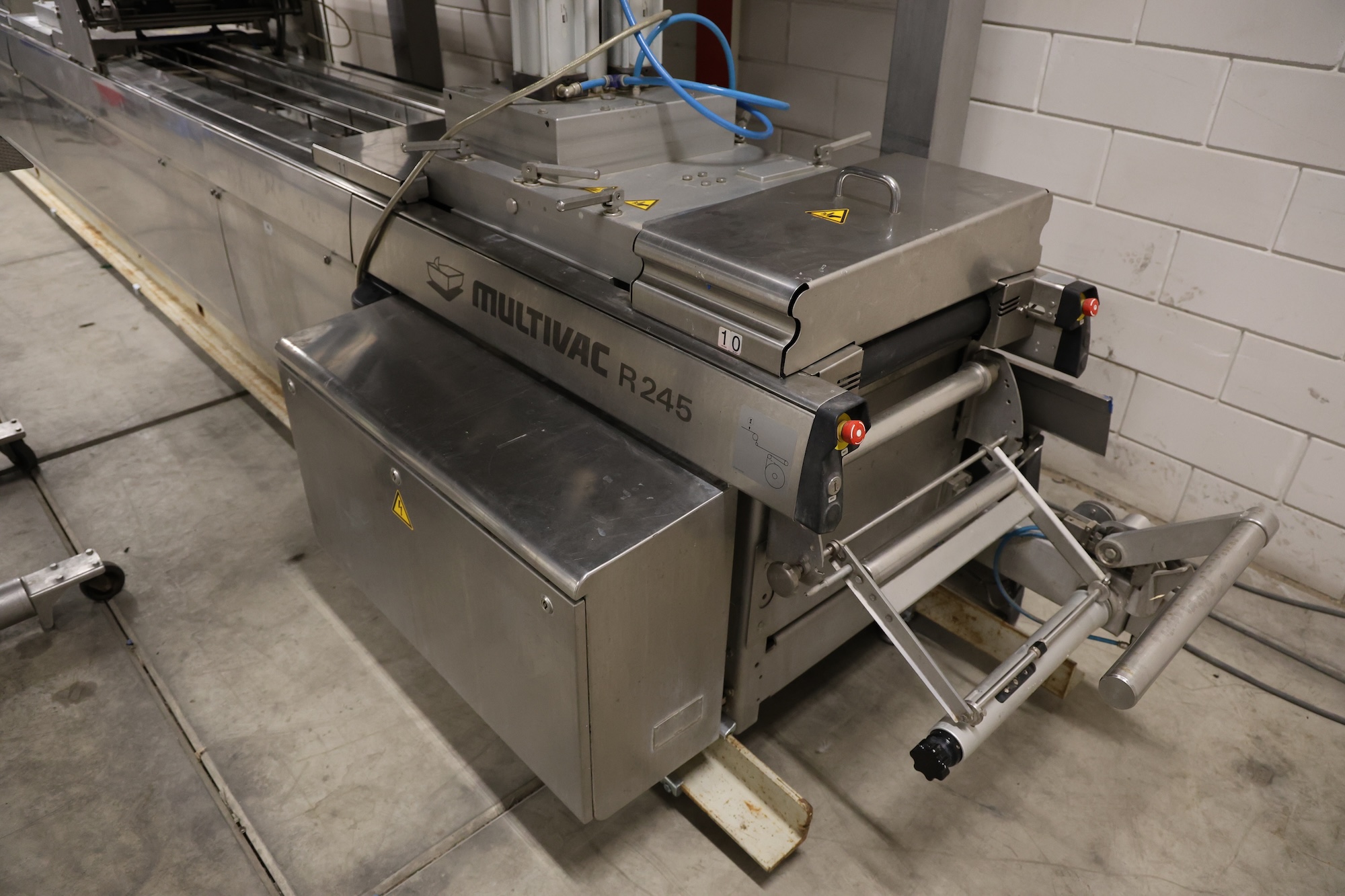 Used 2013 Multivac - Yamato Full automatic weighing and packing line