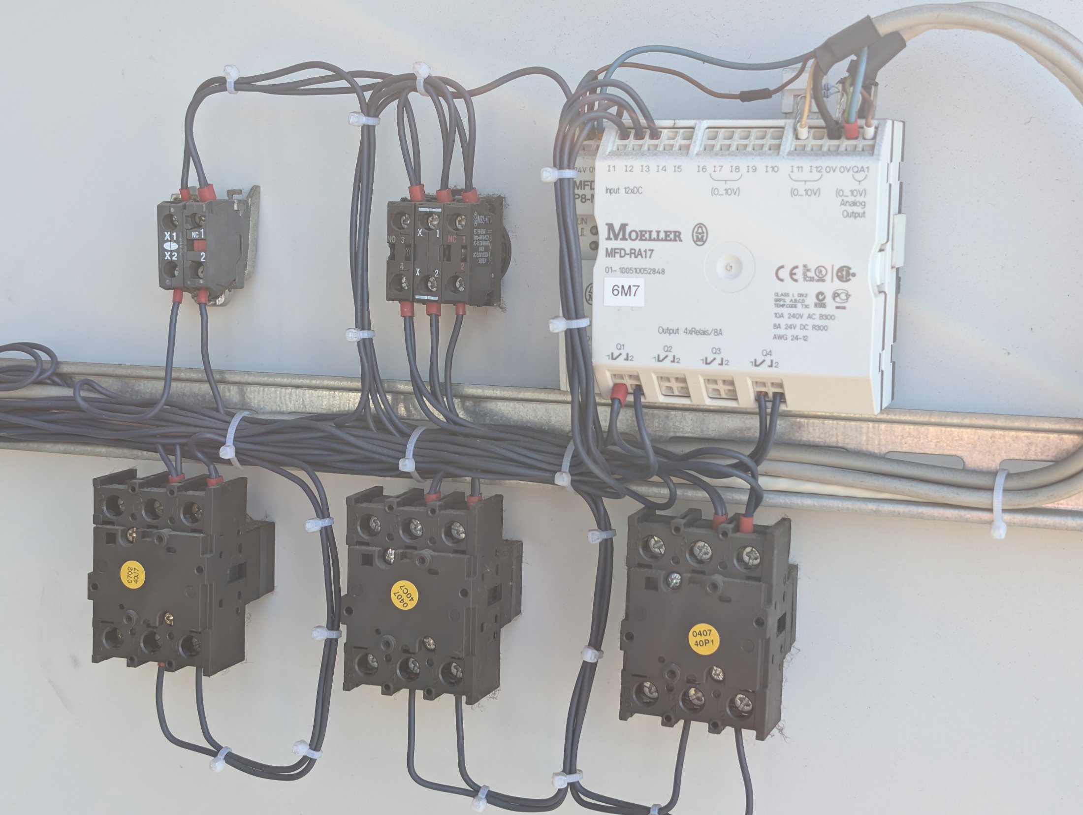 Used Bora SAP 450 three-pump vacuum unit with control cabinet