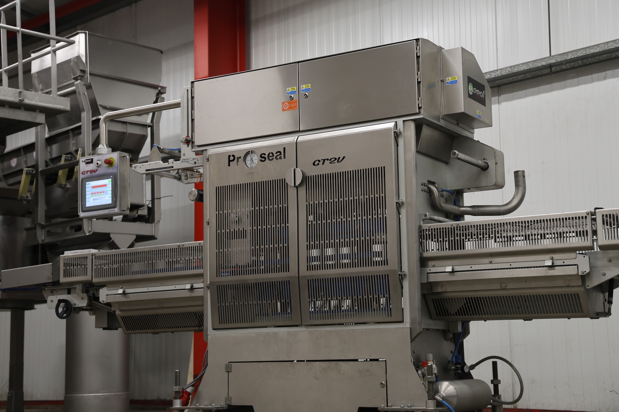 Used 2014 Proseal GT2 Vacuum traysealer