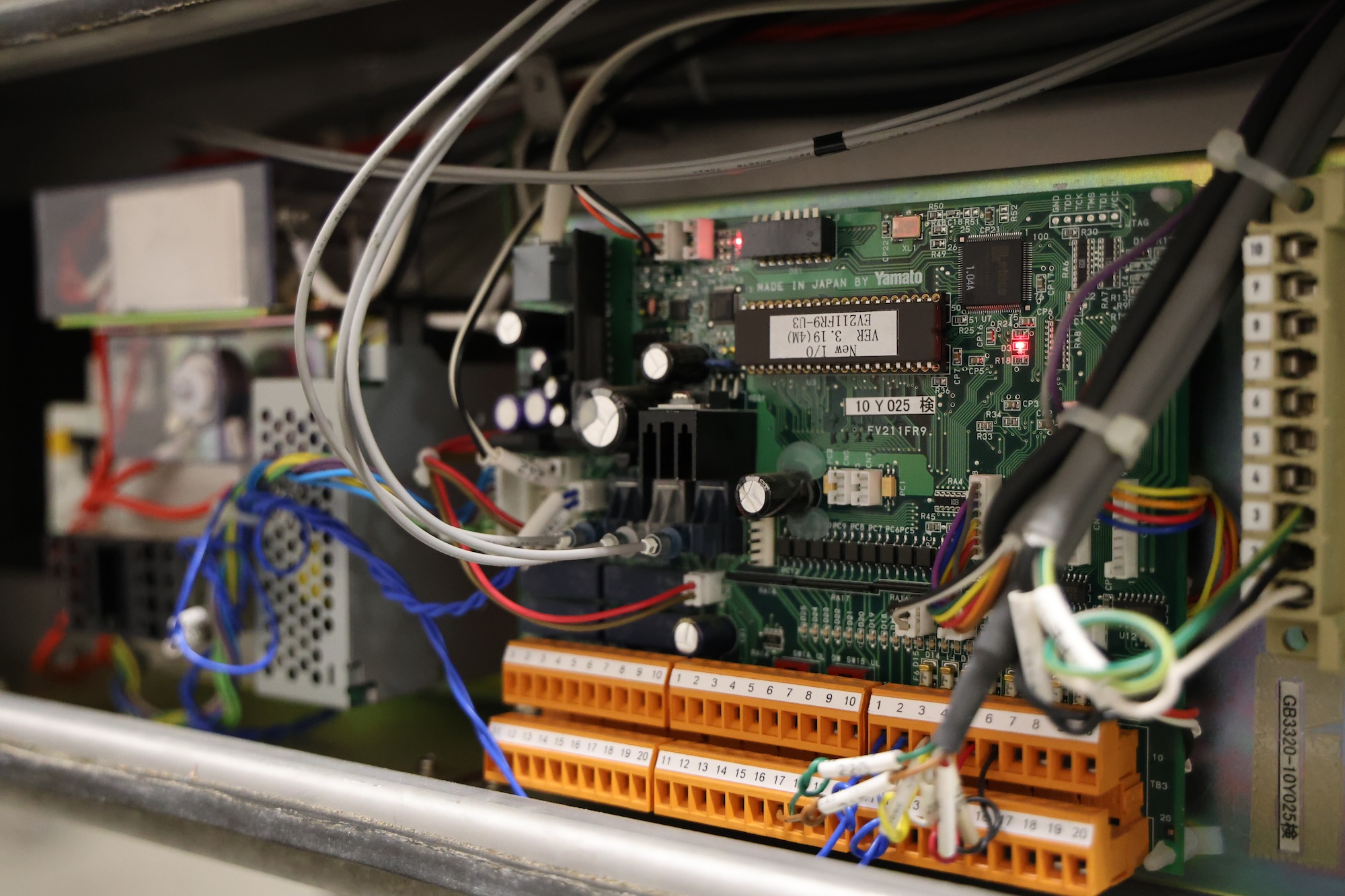 Used Yamato ADW-714-SWH multihead weigher