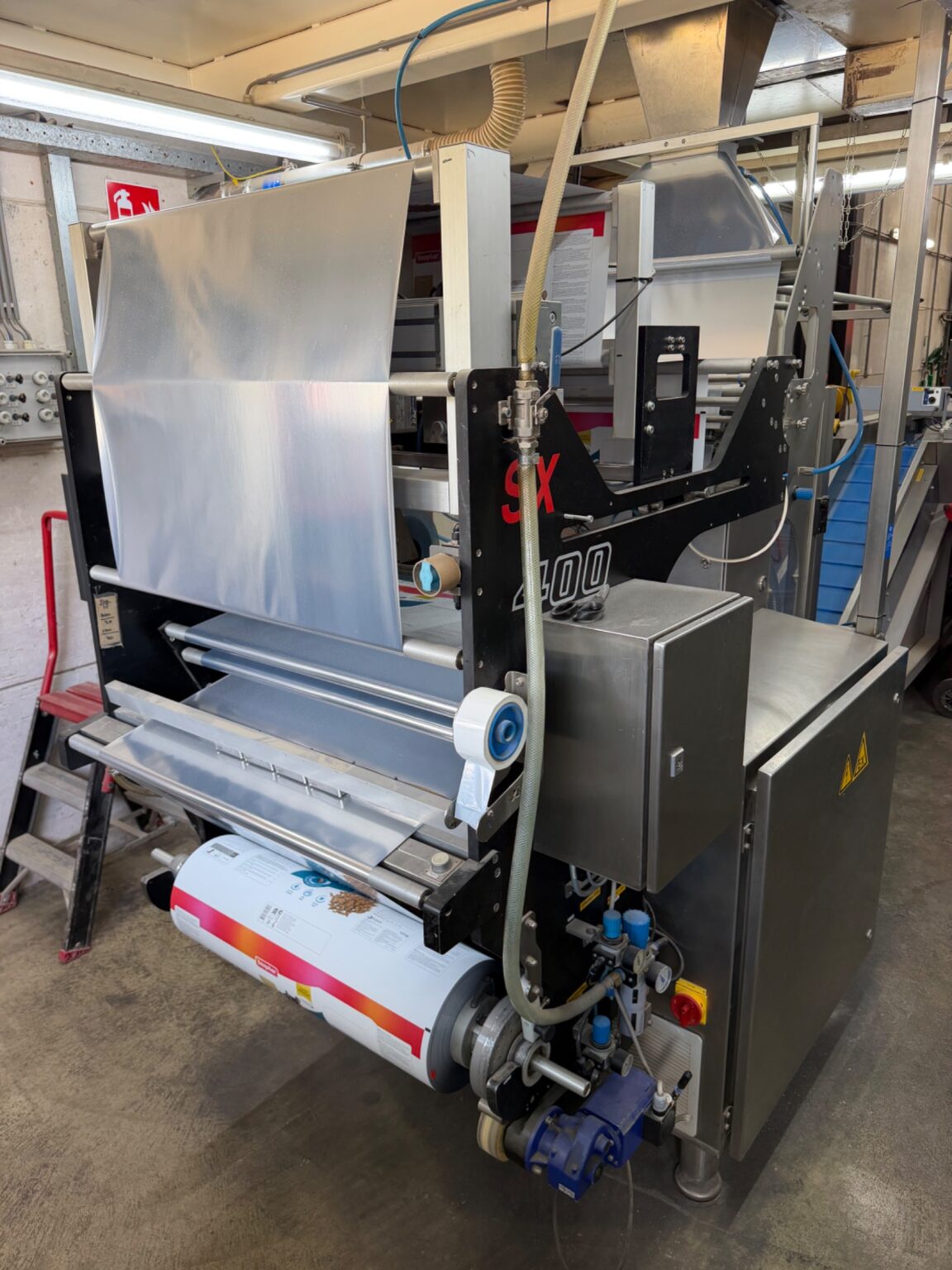 Used Complete weighing, packaging and case packing line with Yamato and GEA SmartPacker SX400