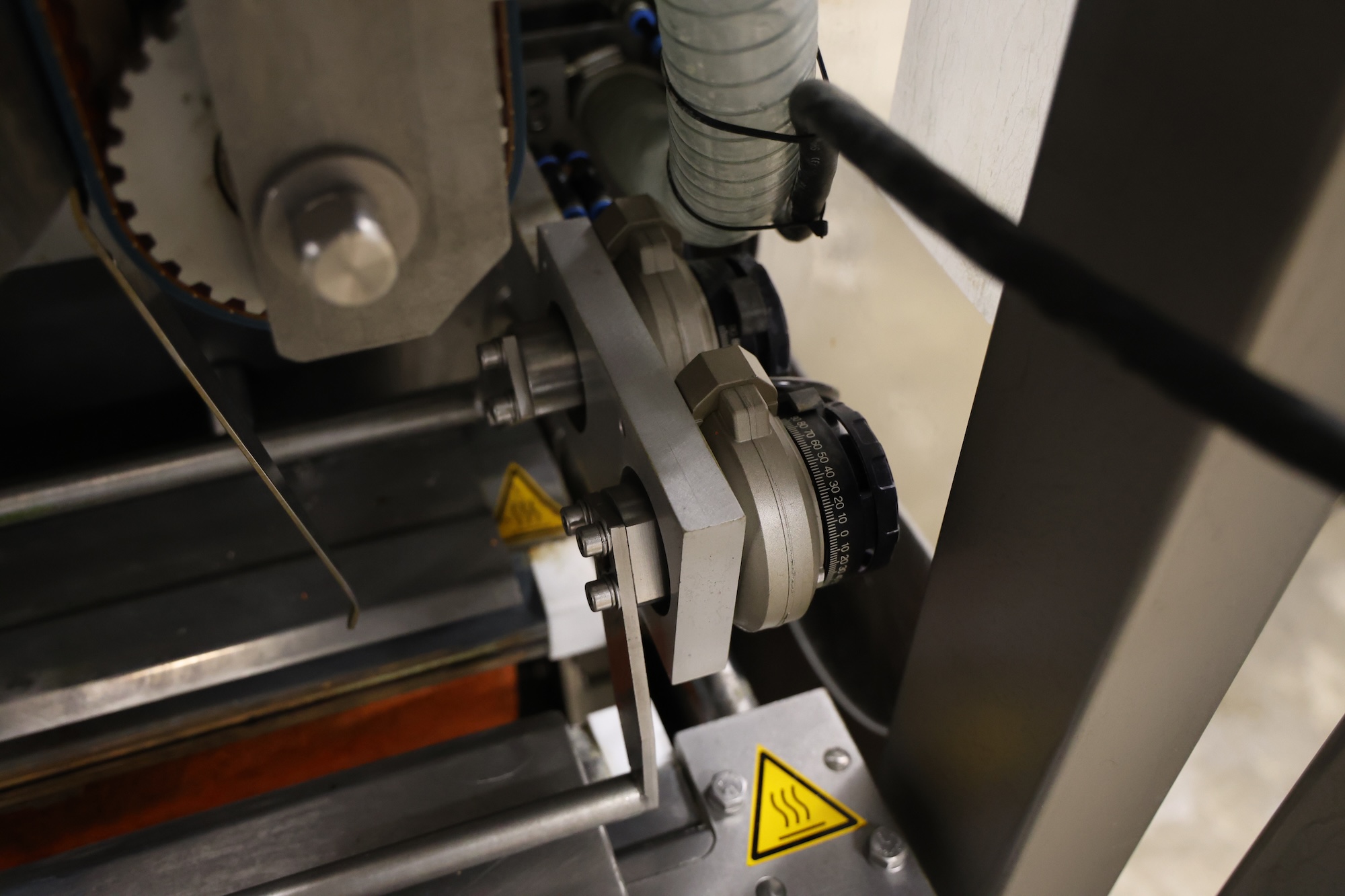 Used 2015 CFS SX400 vertical bagging machine