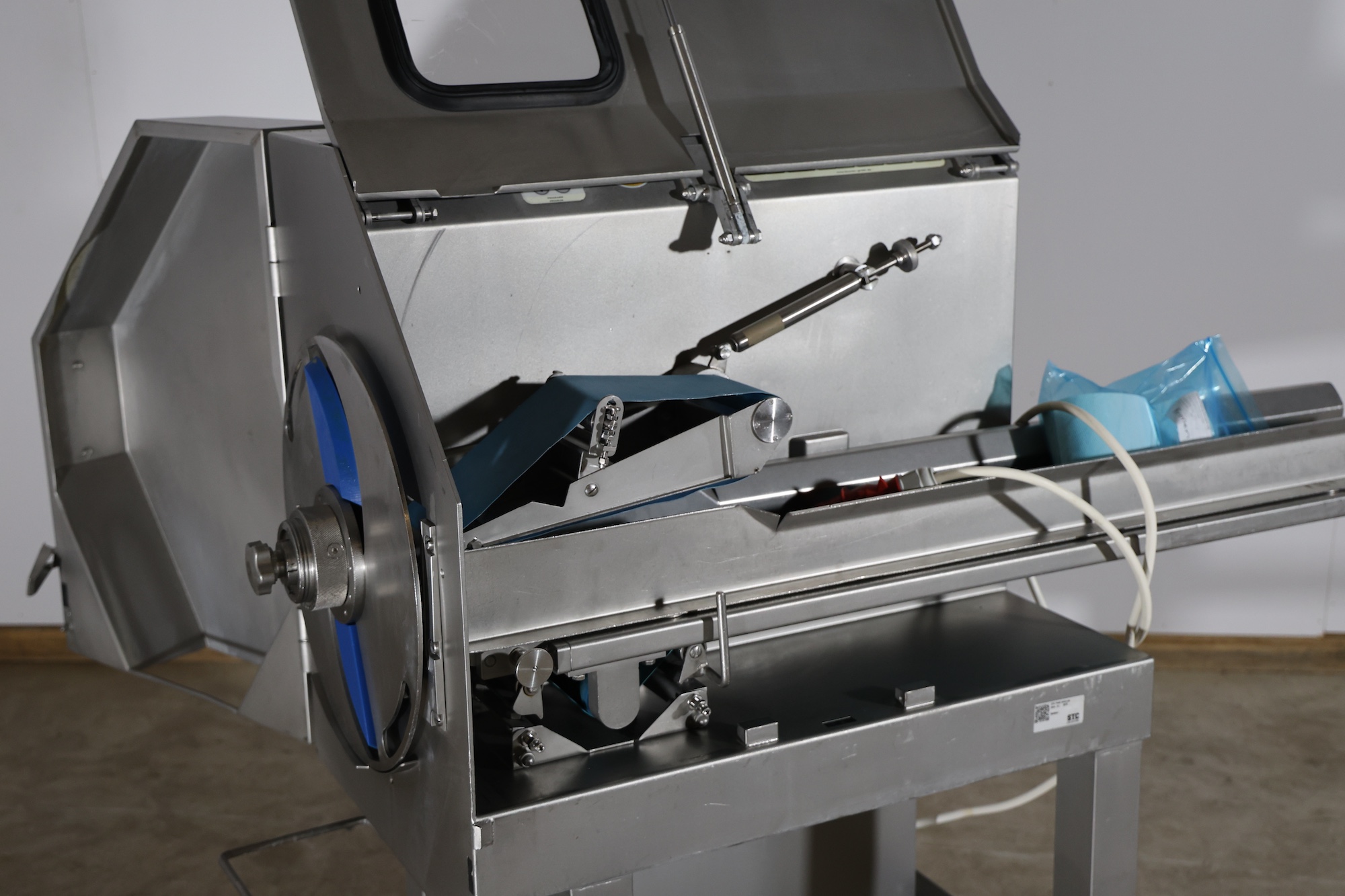 Used 2010 Kronen GS 10 belt slicer