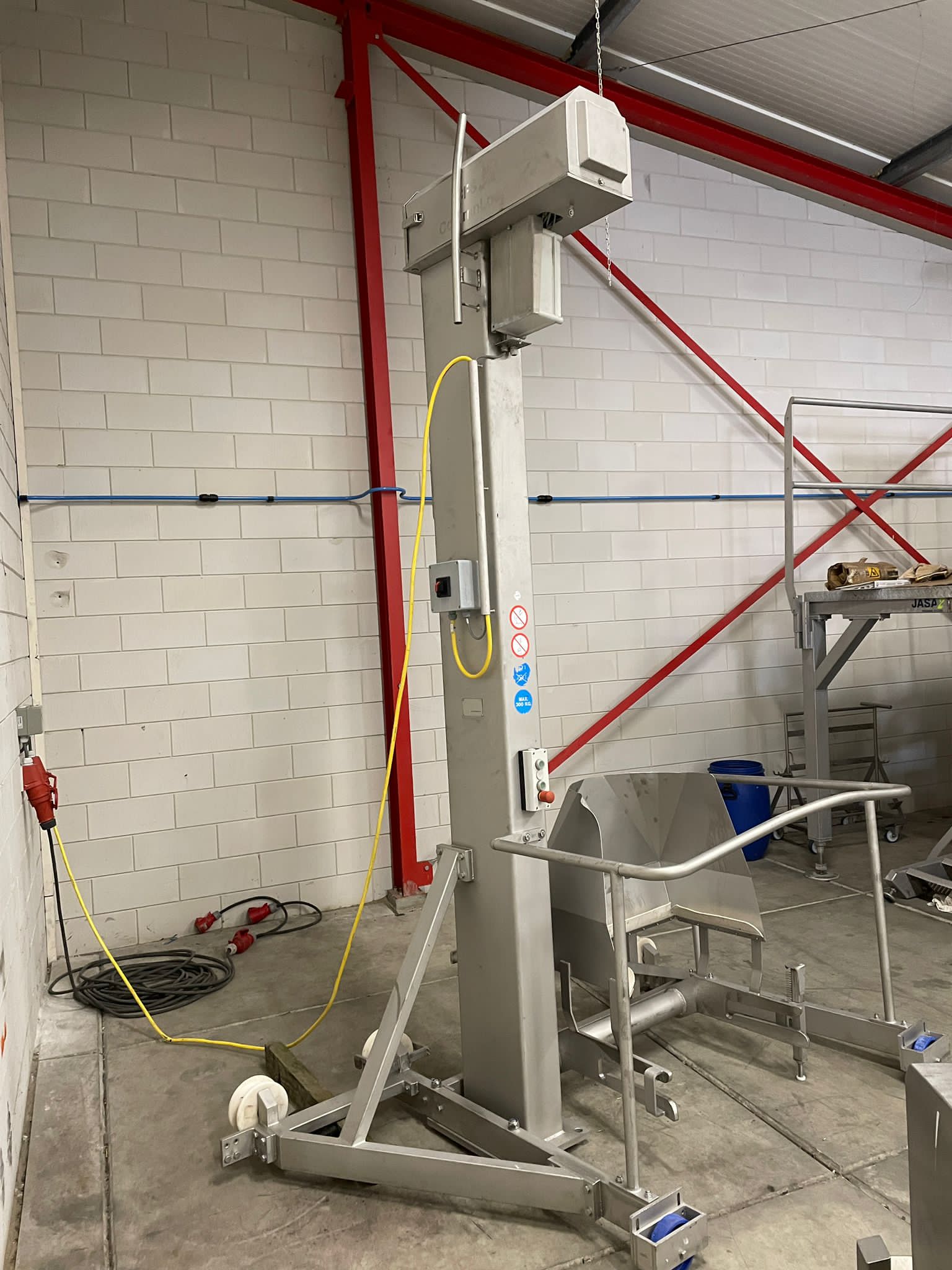 Used CFS Columnloader 300S