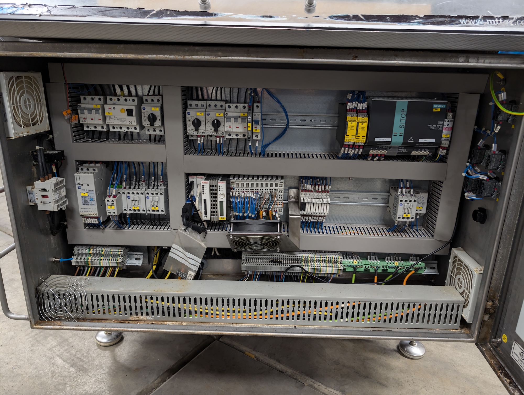 Used 2015 Watercut 172LX high precision watercut machine