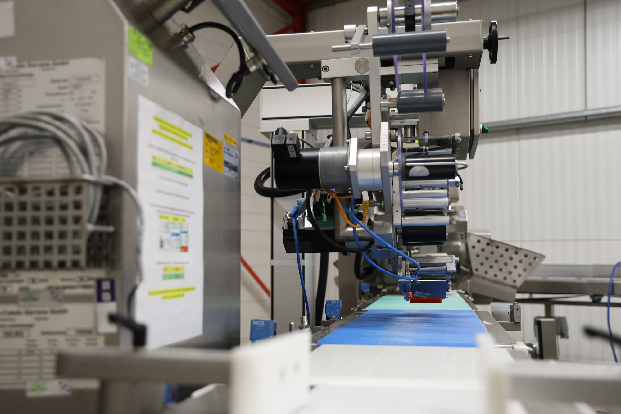 Used Mettler Toledo Garvens Checkweigher - Labeling machine