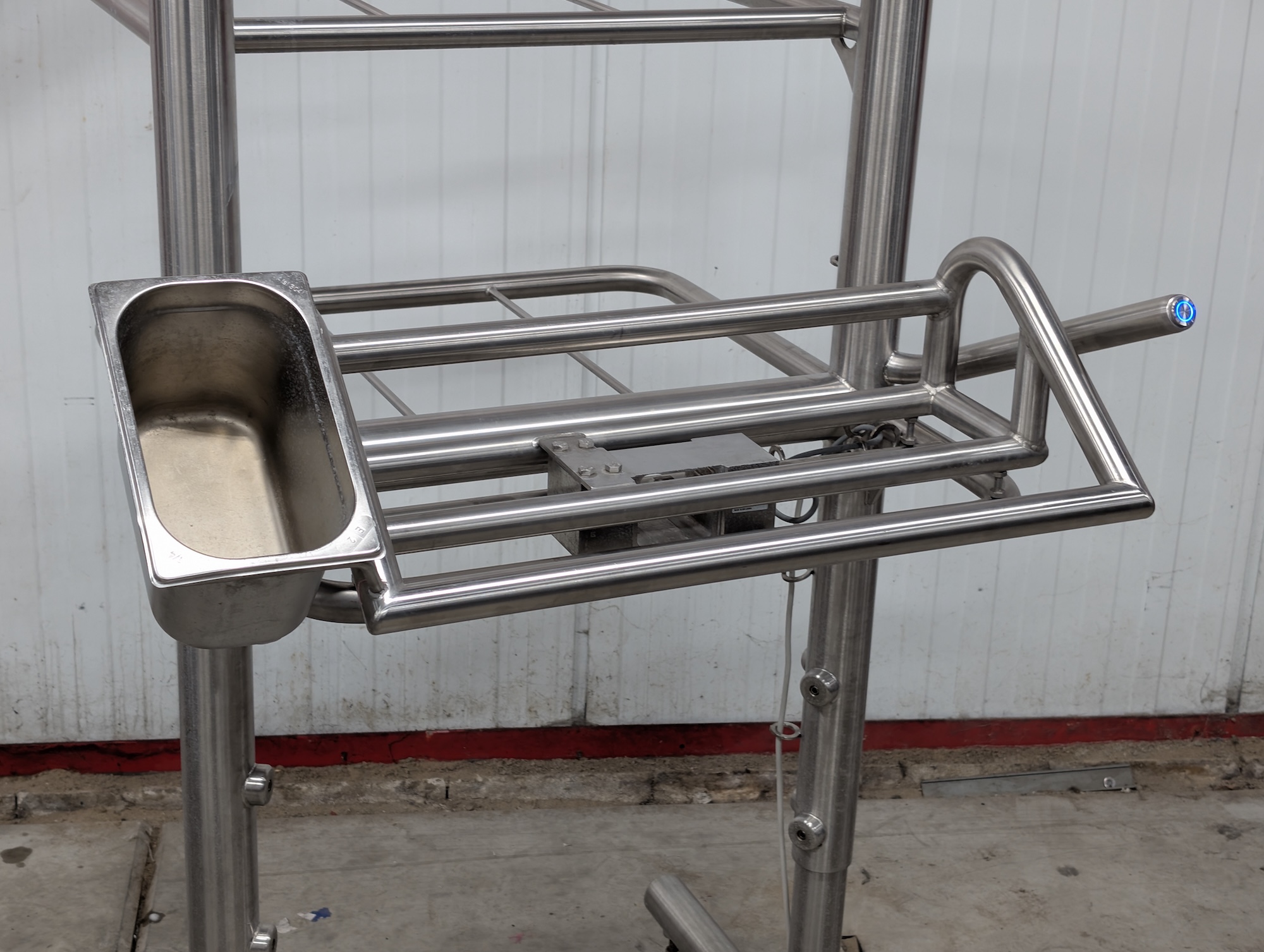 Used Top Control weighing scale with touchscreen indicator and stainless frame