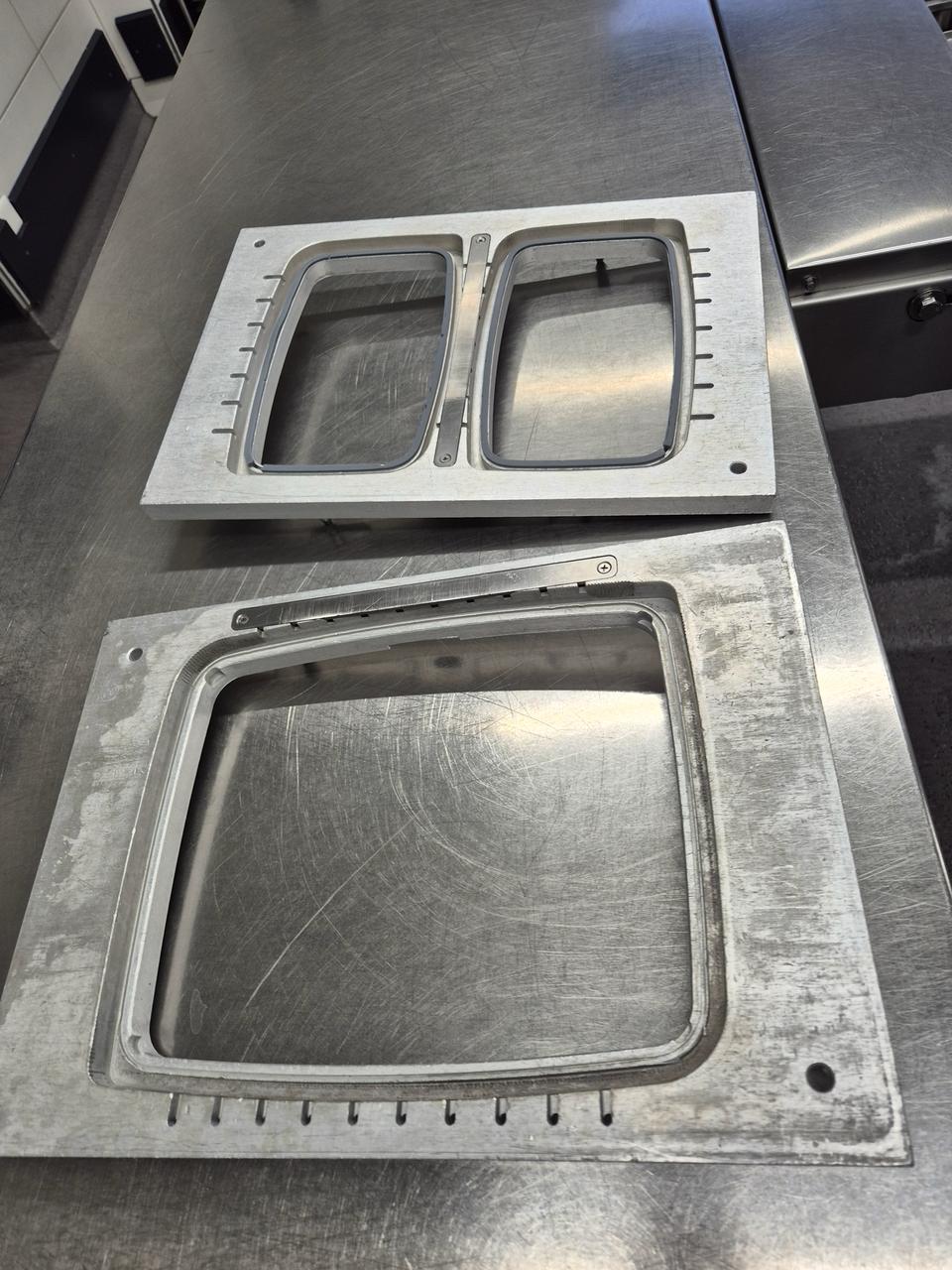 Used 2018 Italian Pack Inline traysealer