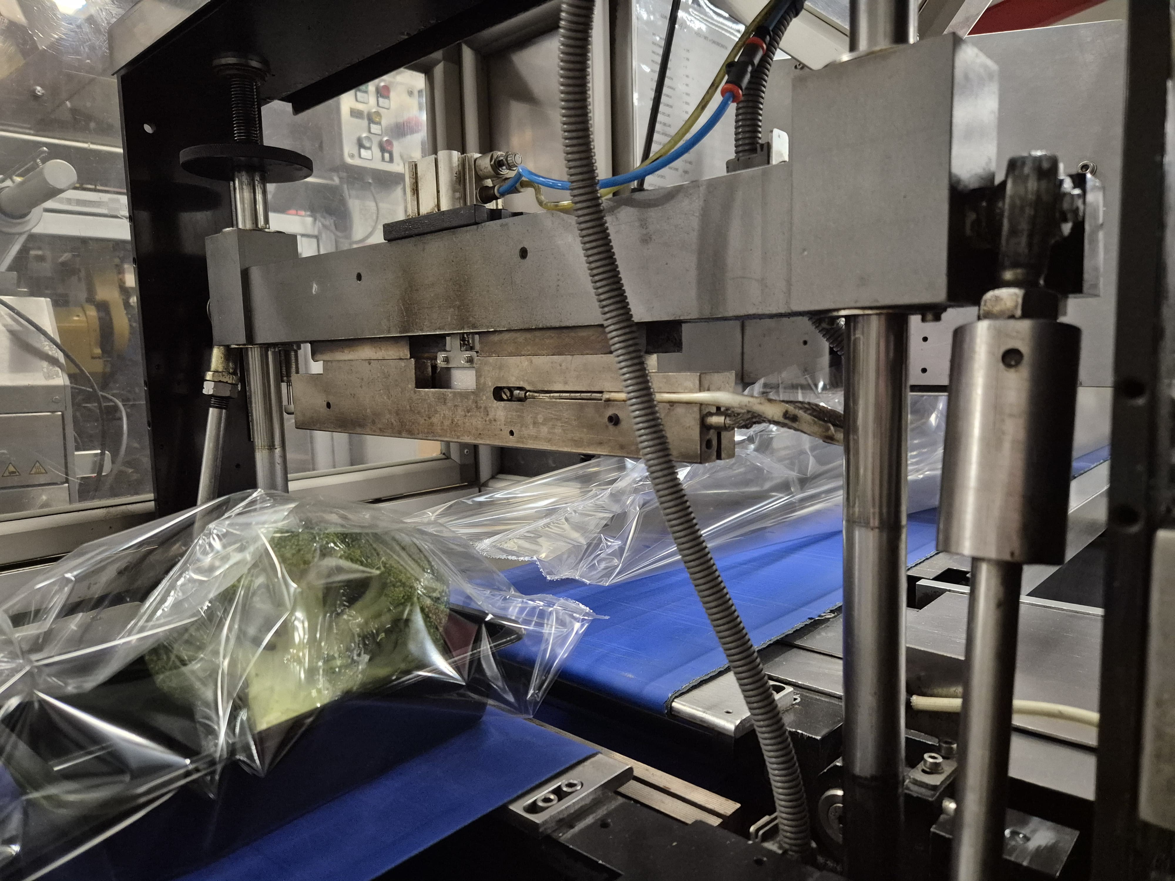 Used Ulma PV350 LSHIX