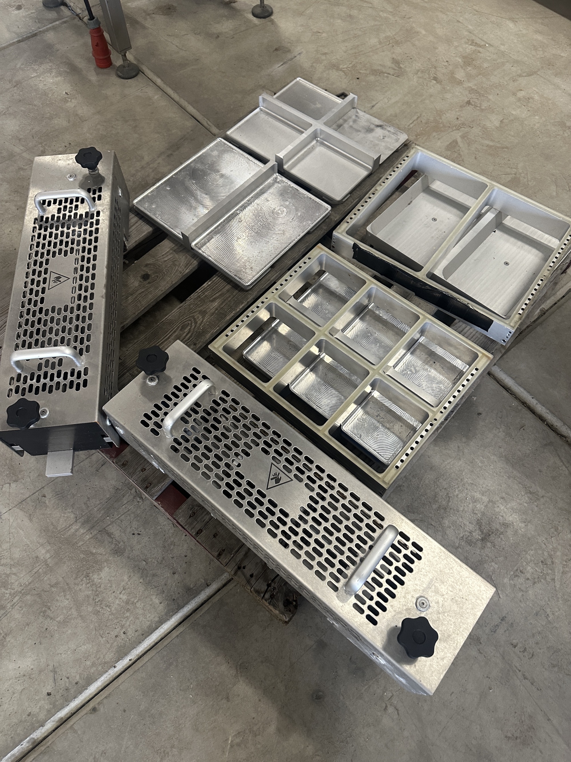 Used 2018 Multivac R270CD with skin and MAP