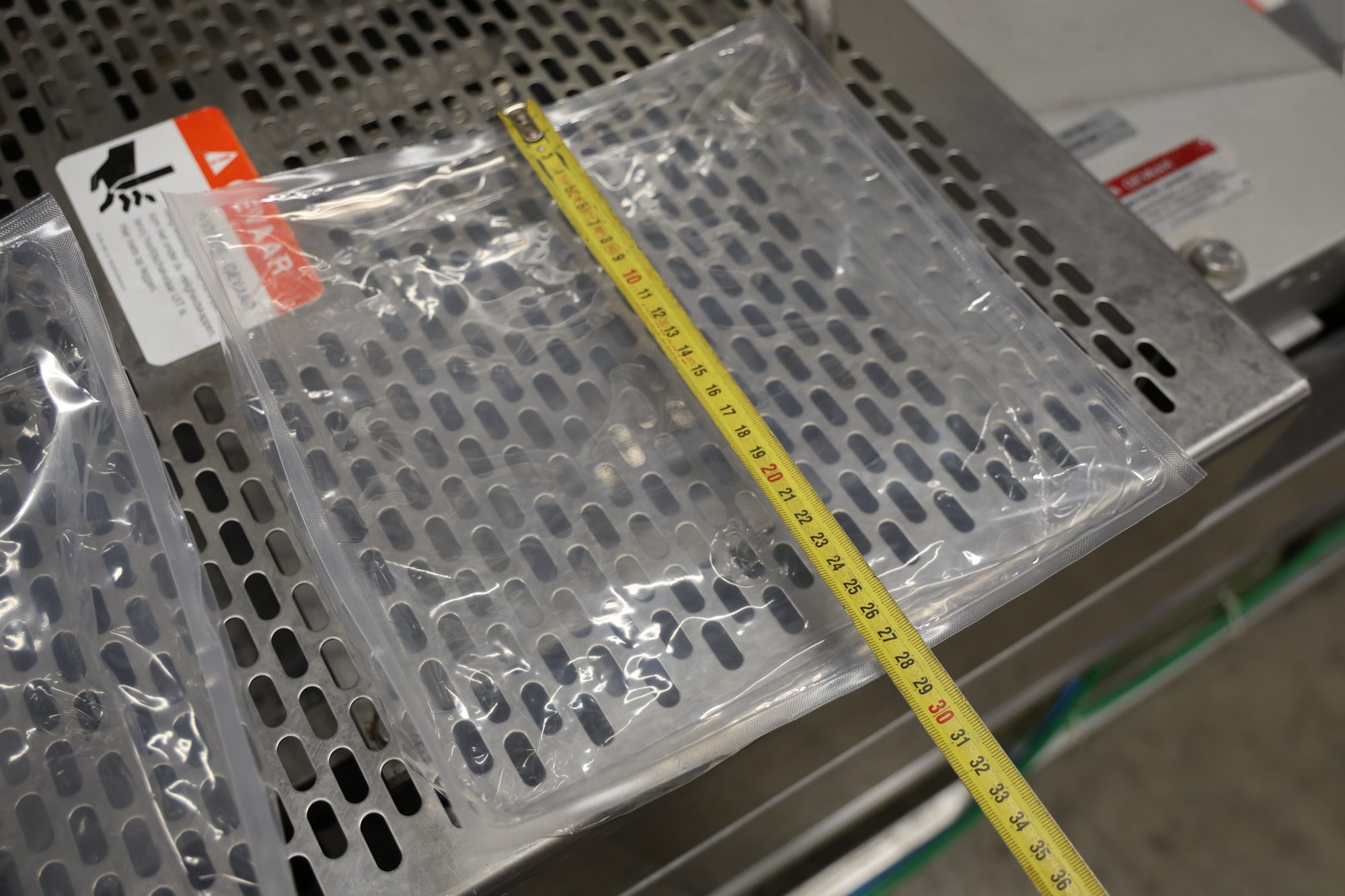 Used 2004 Multivac R140 compact thermoformer