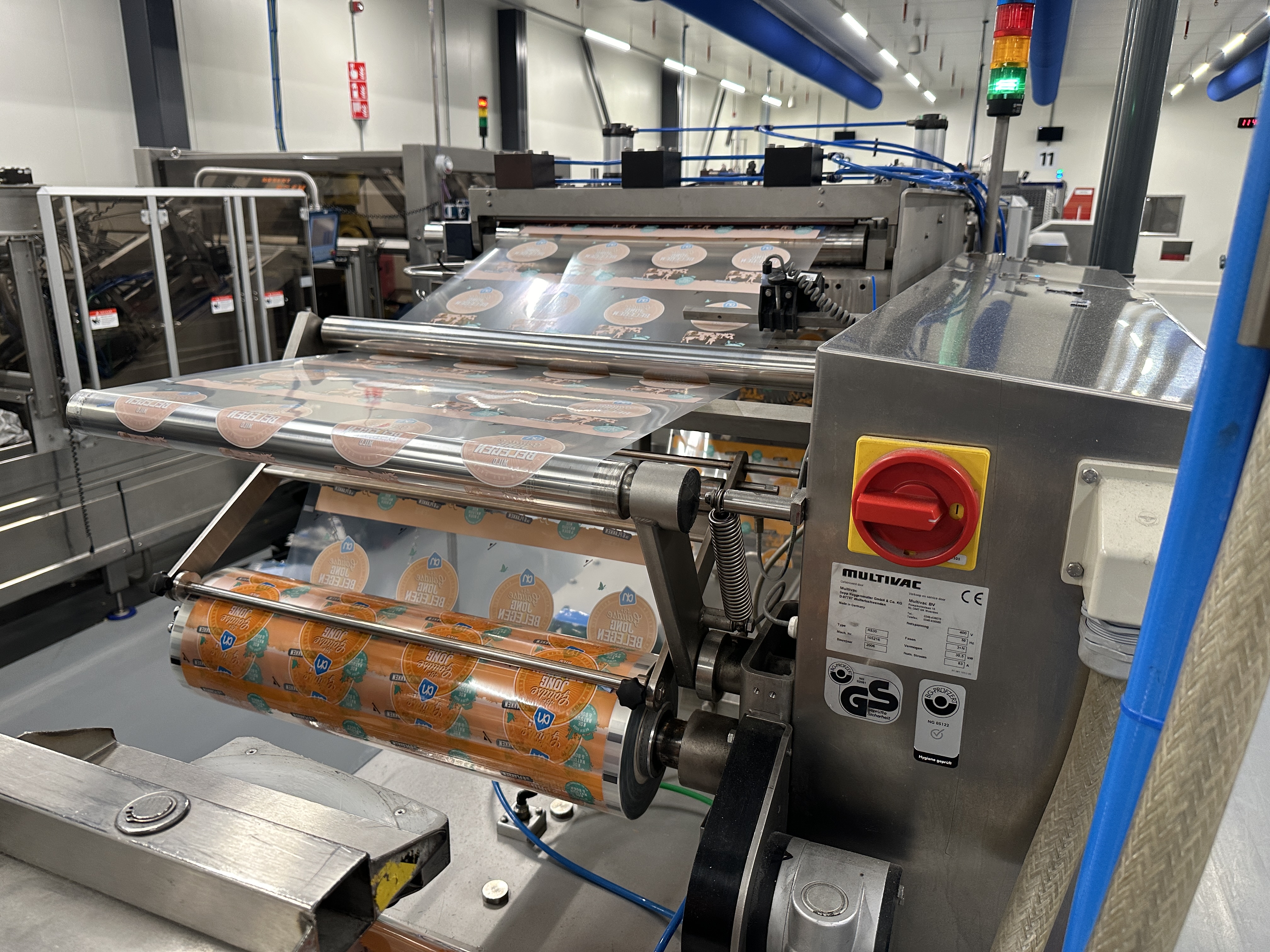 Used Multivac R530 complete line with Weber