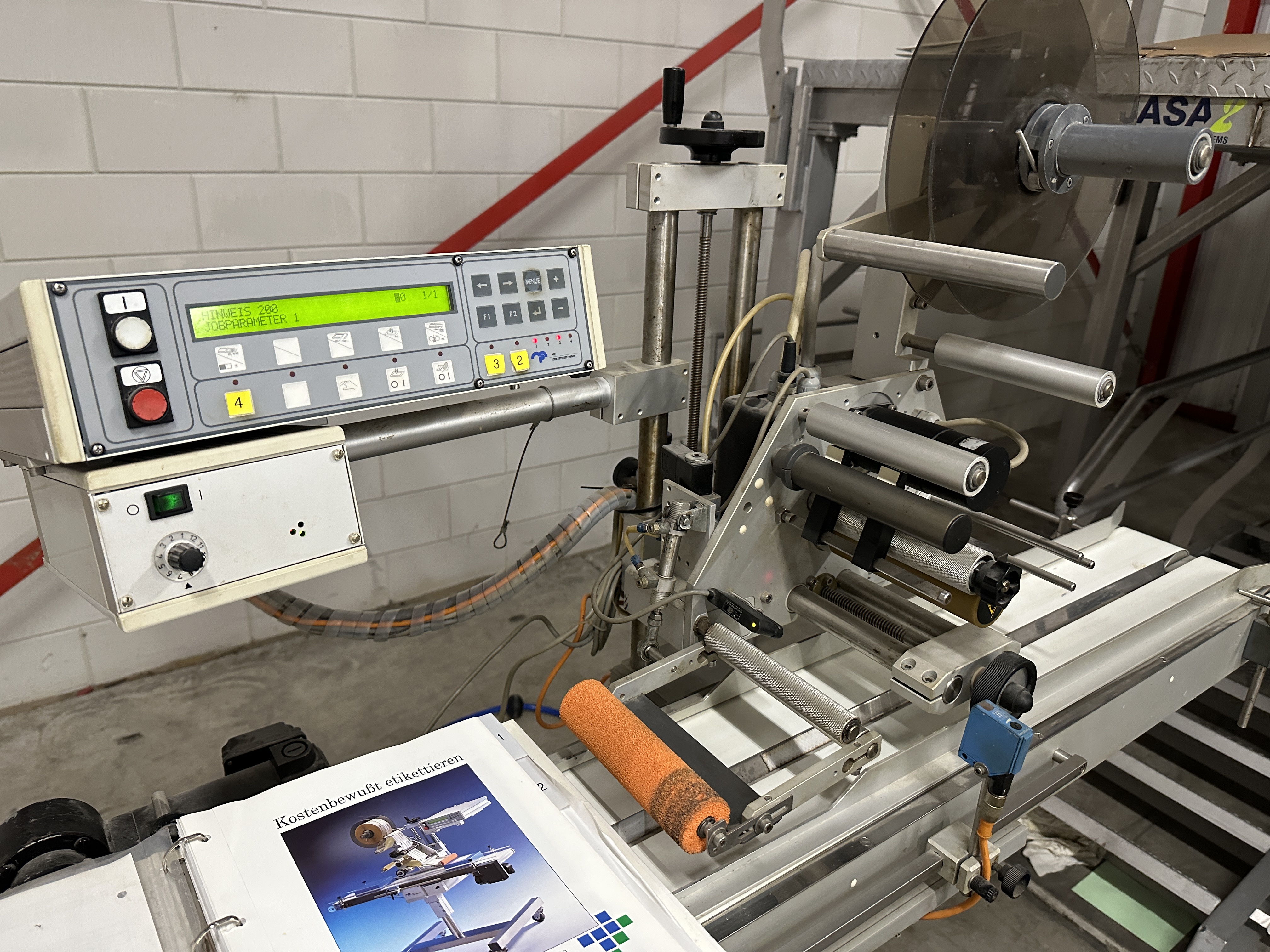 Used Multivac  MR 5211 Labeling machine