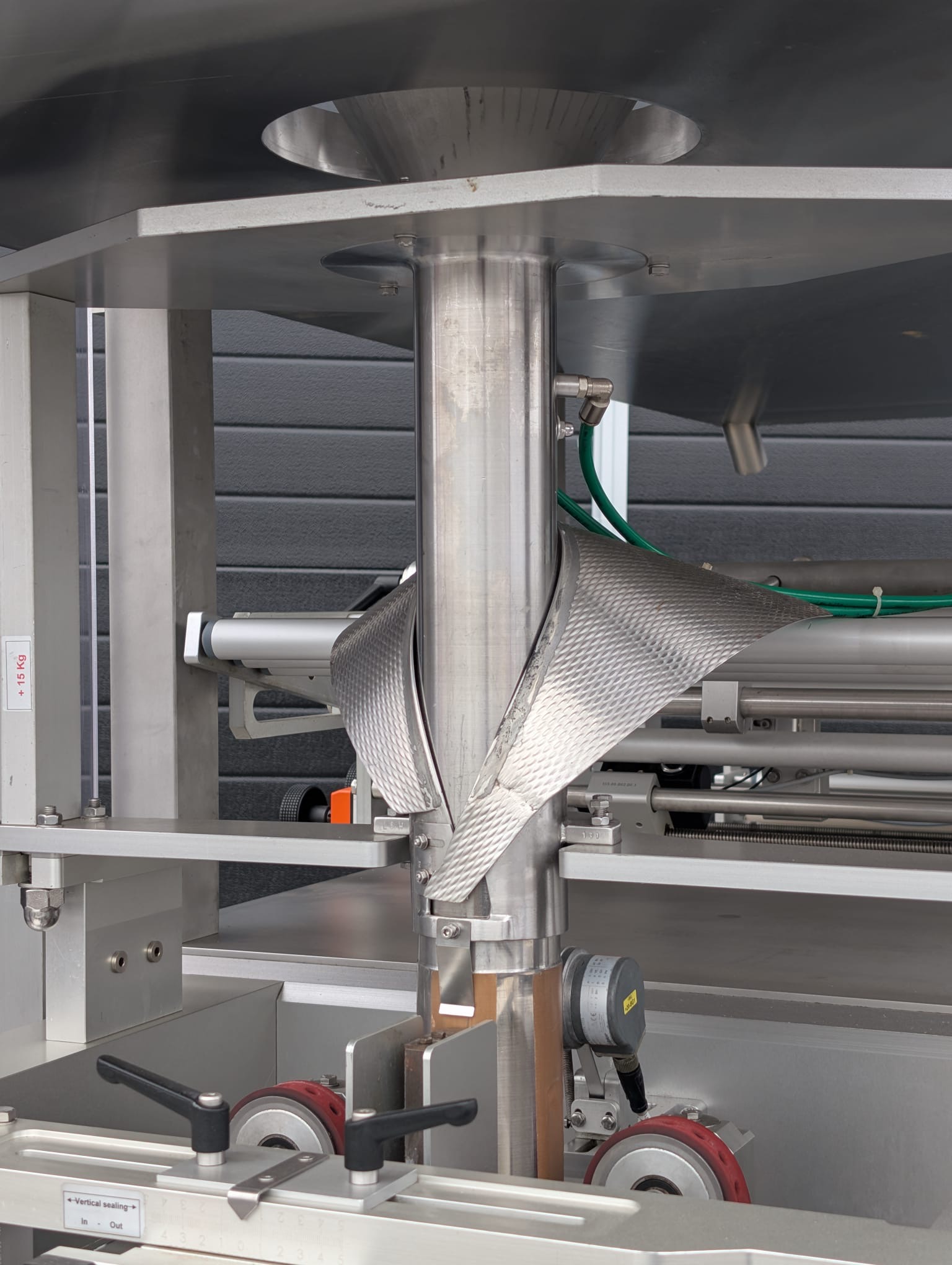 Used 2019 Wolf VPC 250 vertical packaging machine