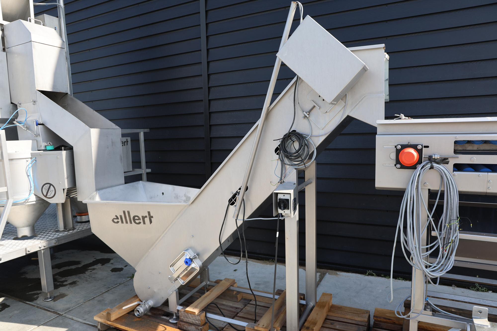 Used 2018 Eillert APM800 and B25 Full potato peeling and cutting line